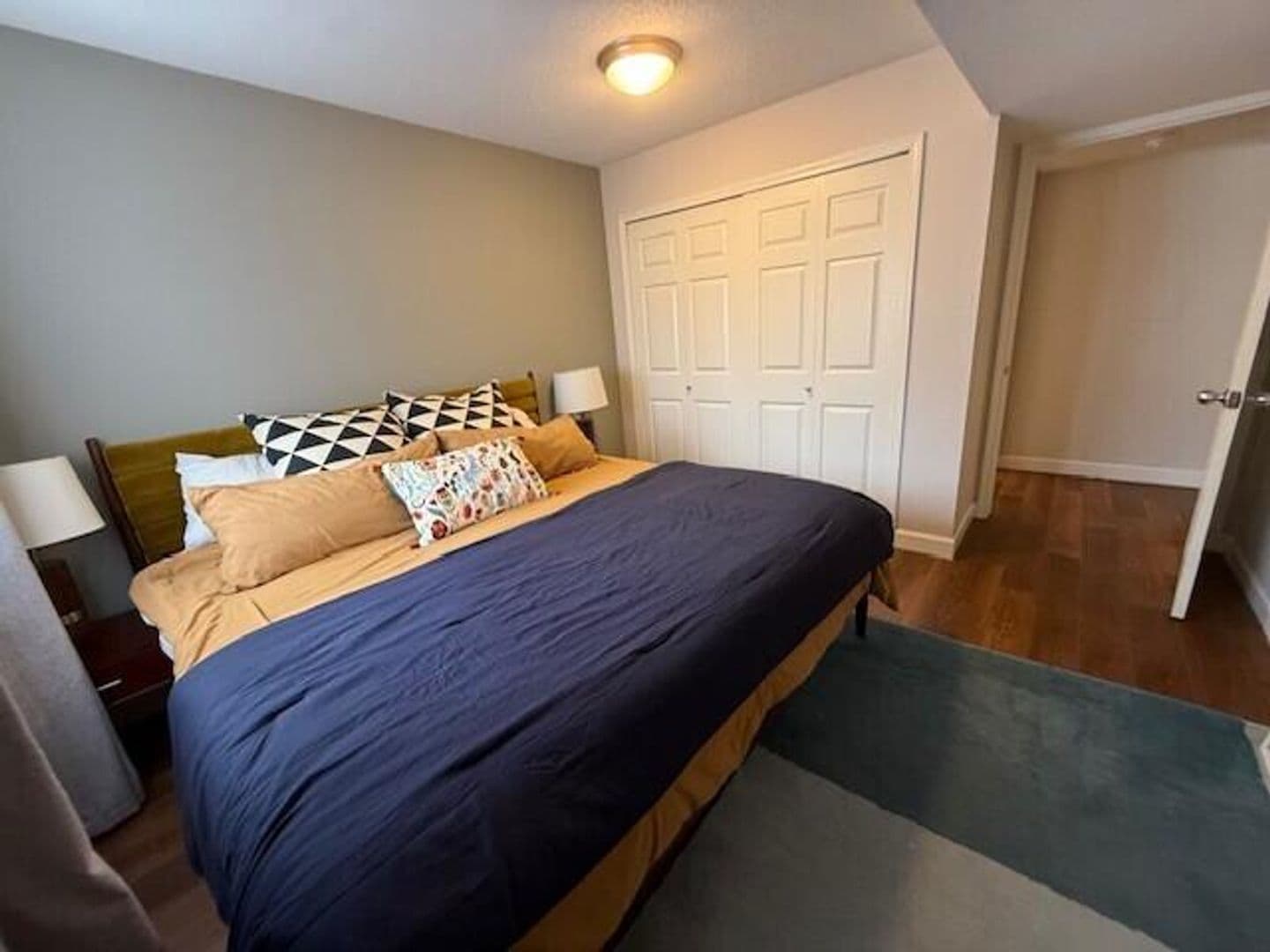 Ann Arbor Condo: 111 Fieldcrest #104