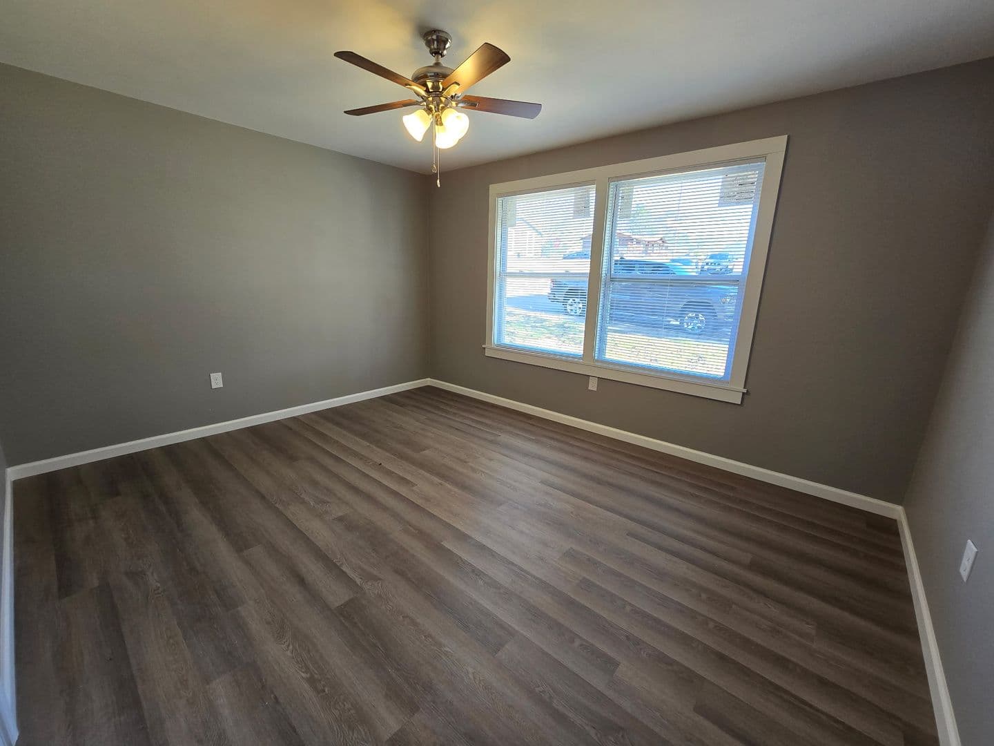 Benton Apartment: 39 Hiland Place