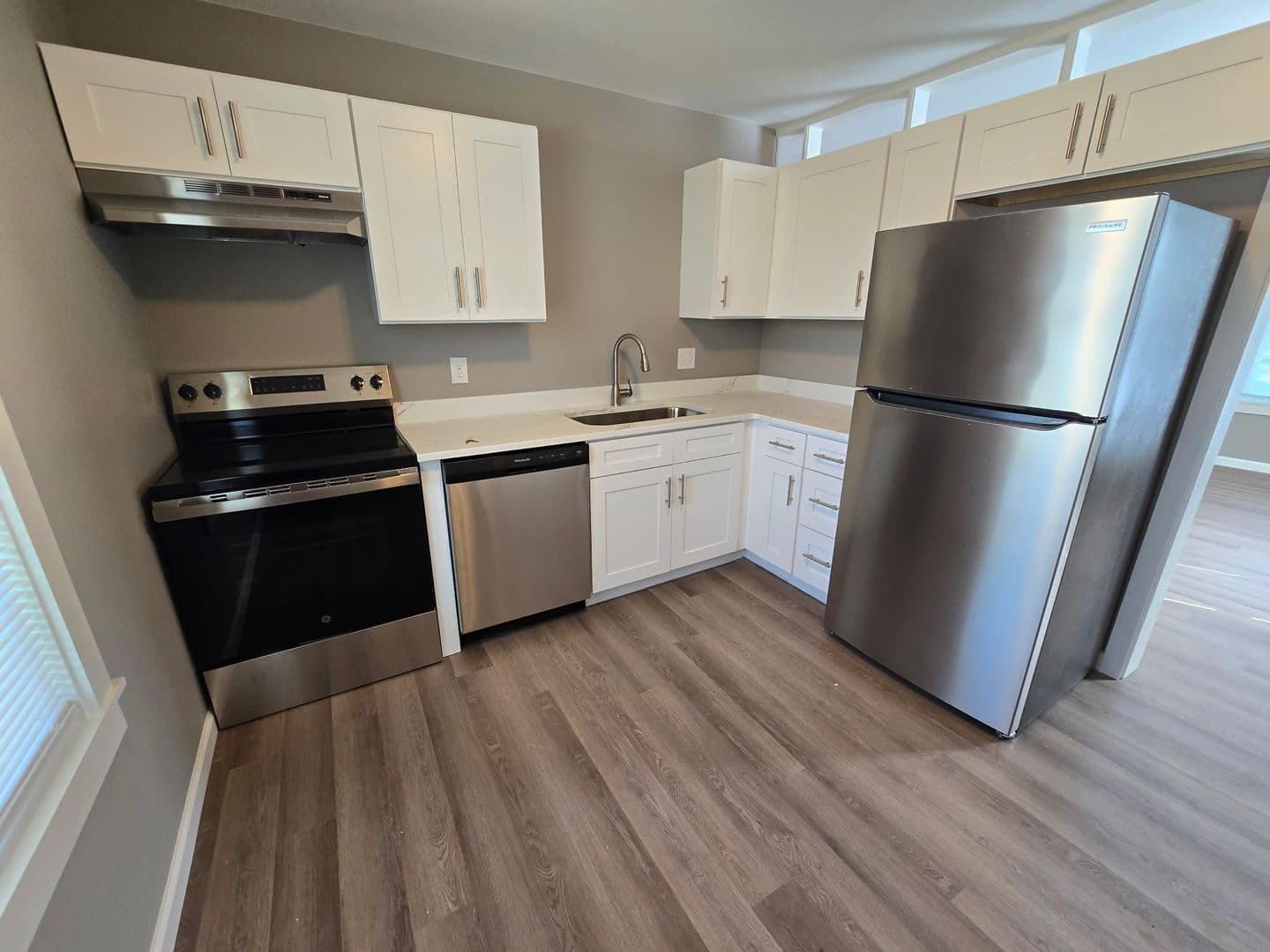 Benton Apartment: 39 Hiland Place