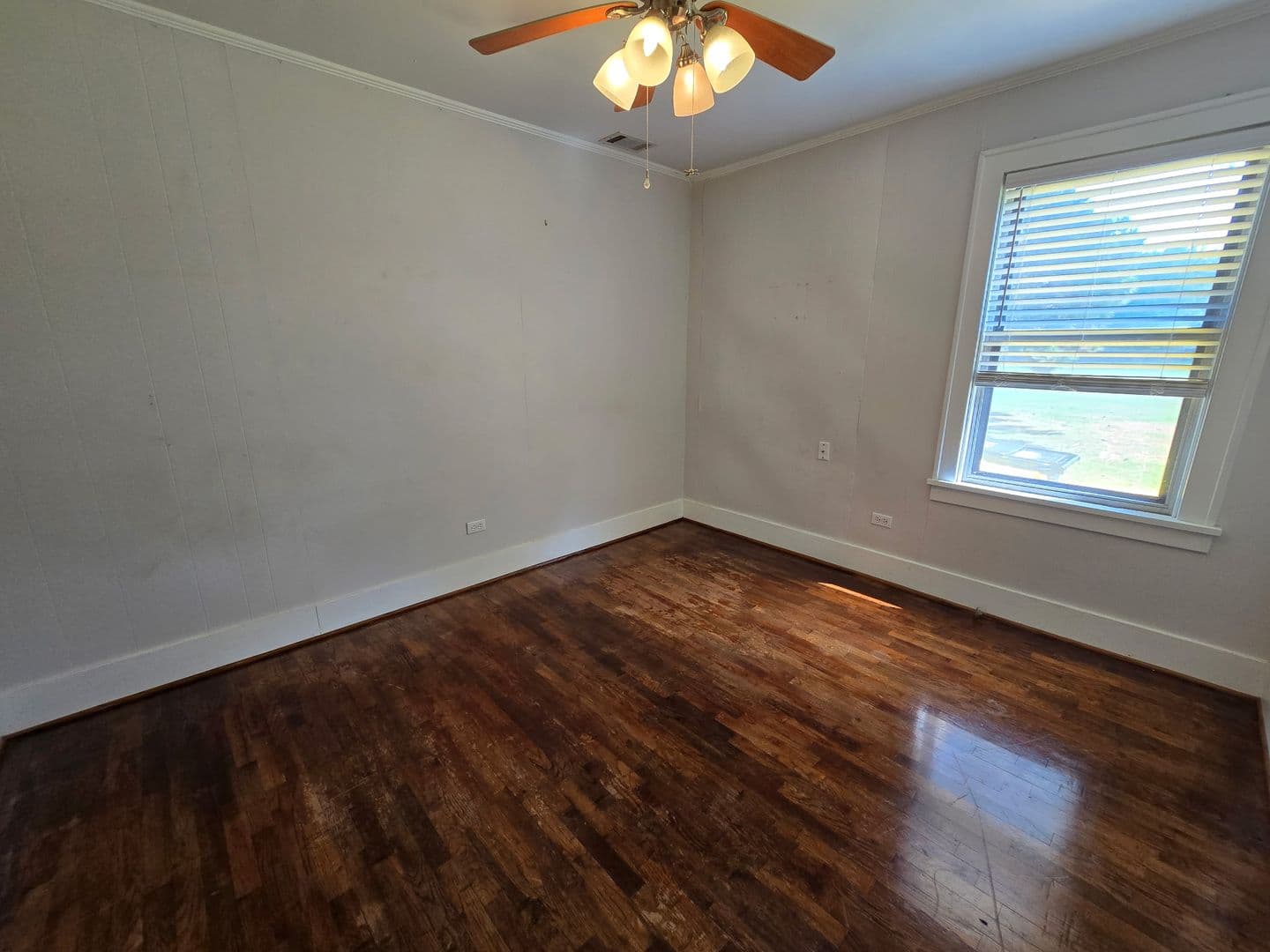 Cabot House: 1701 South Pine ST