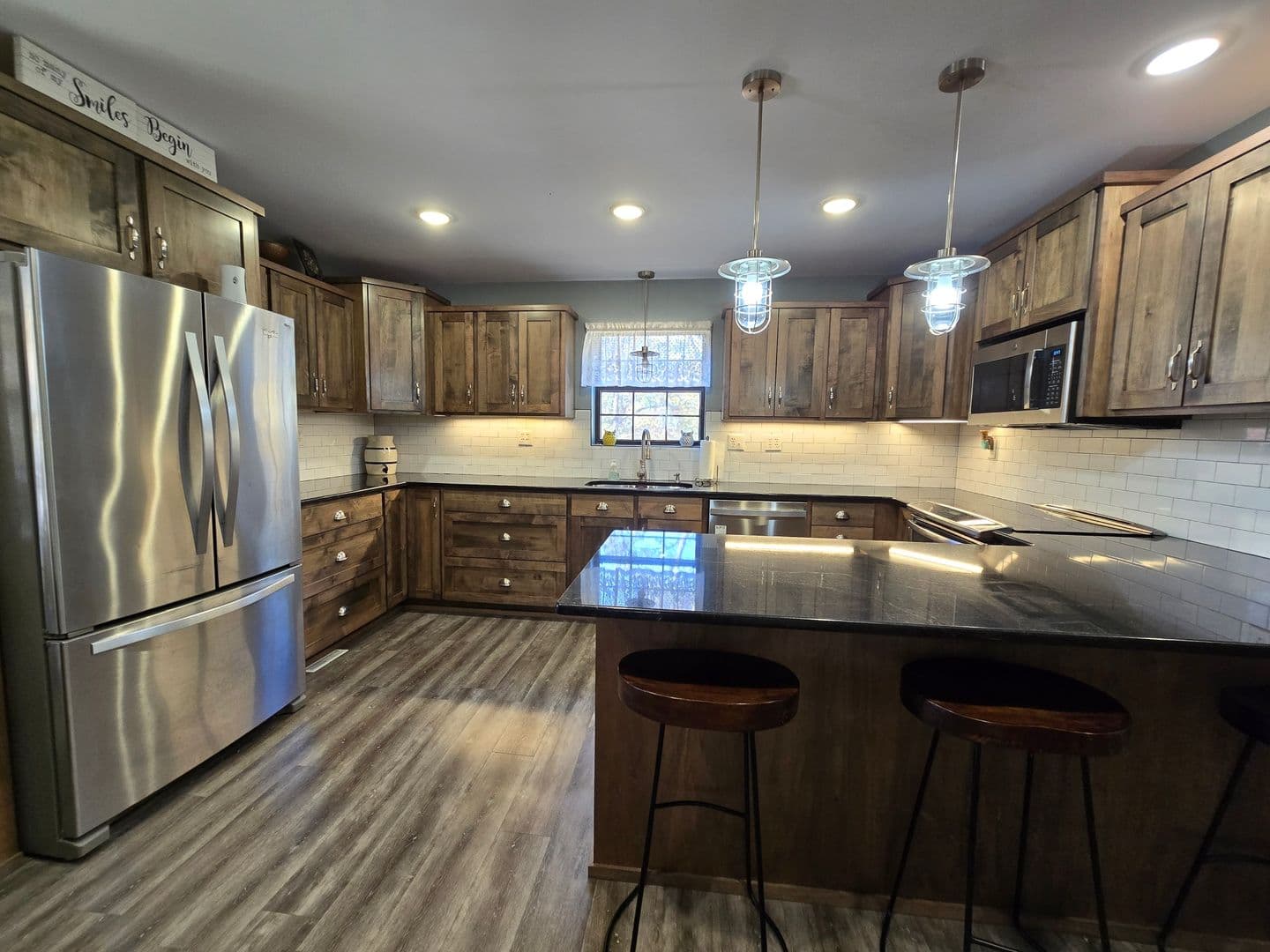 Alexander House: 17630 Bream Rd