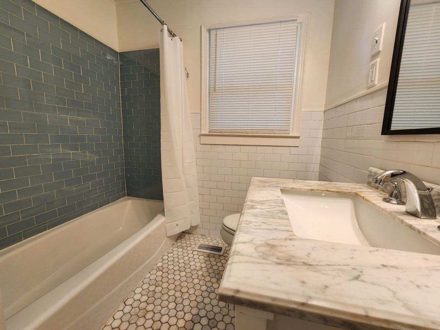 Little Rock House: 8612 Westwood Avenue