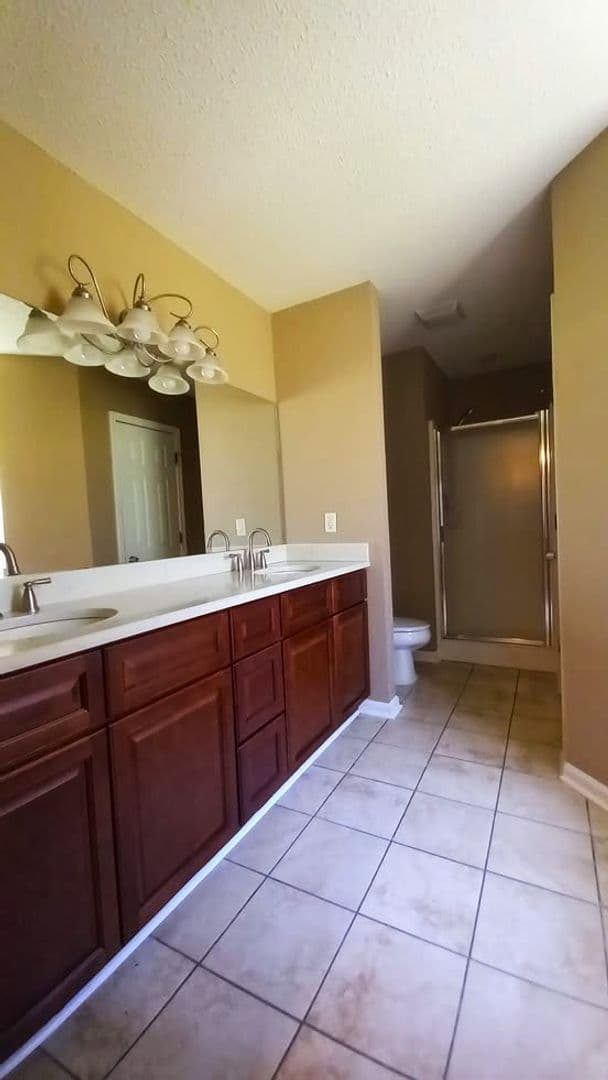 Benton House: 2225 Redwood Drive