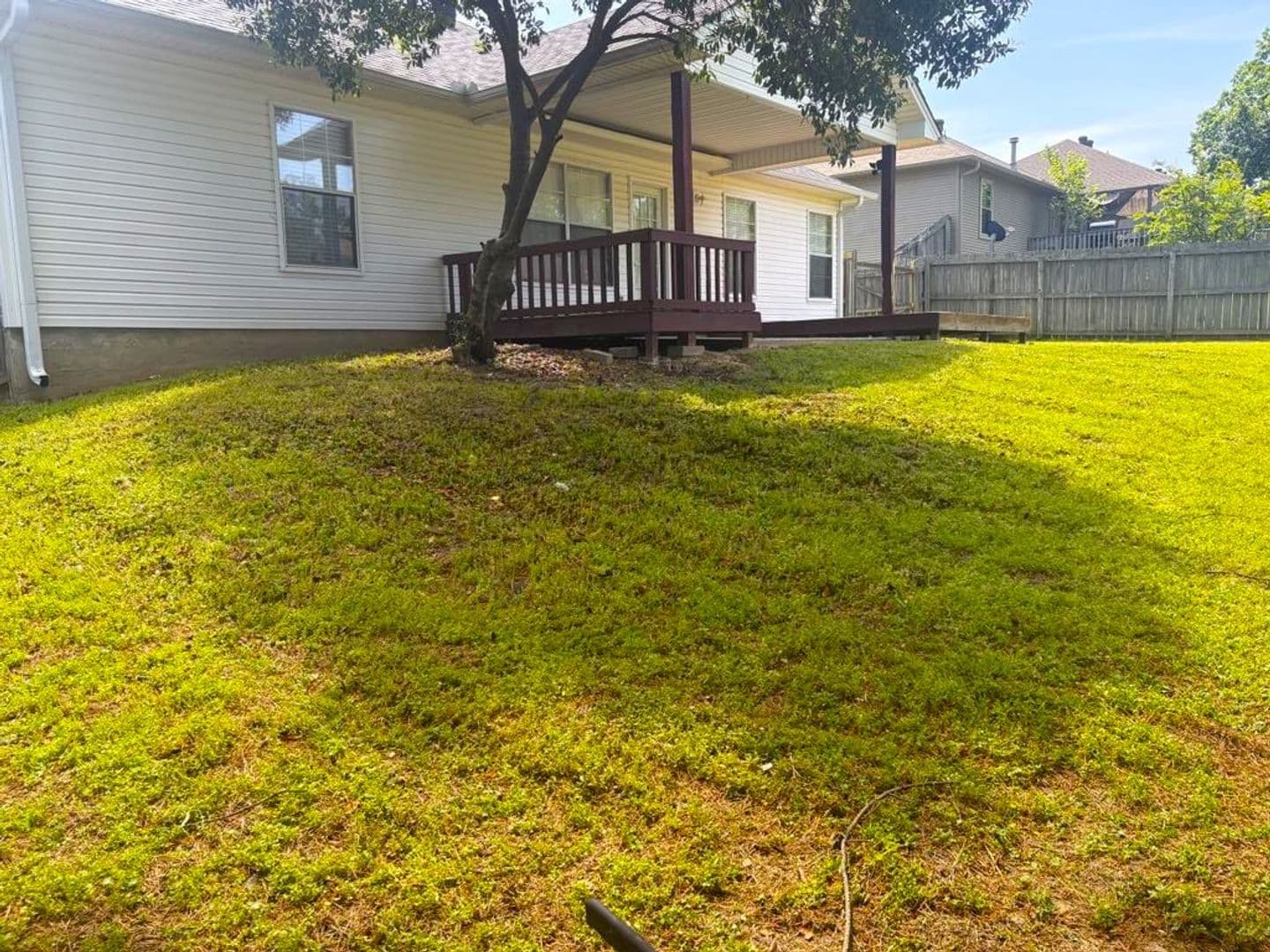 Benton House: 2225 Redwood Drive