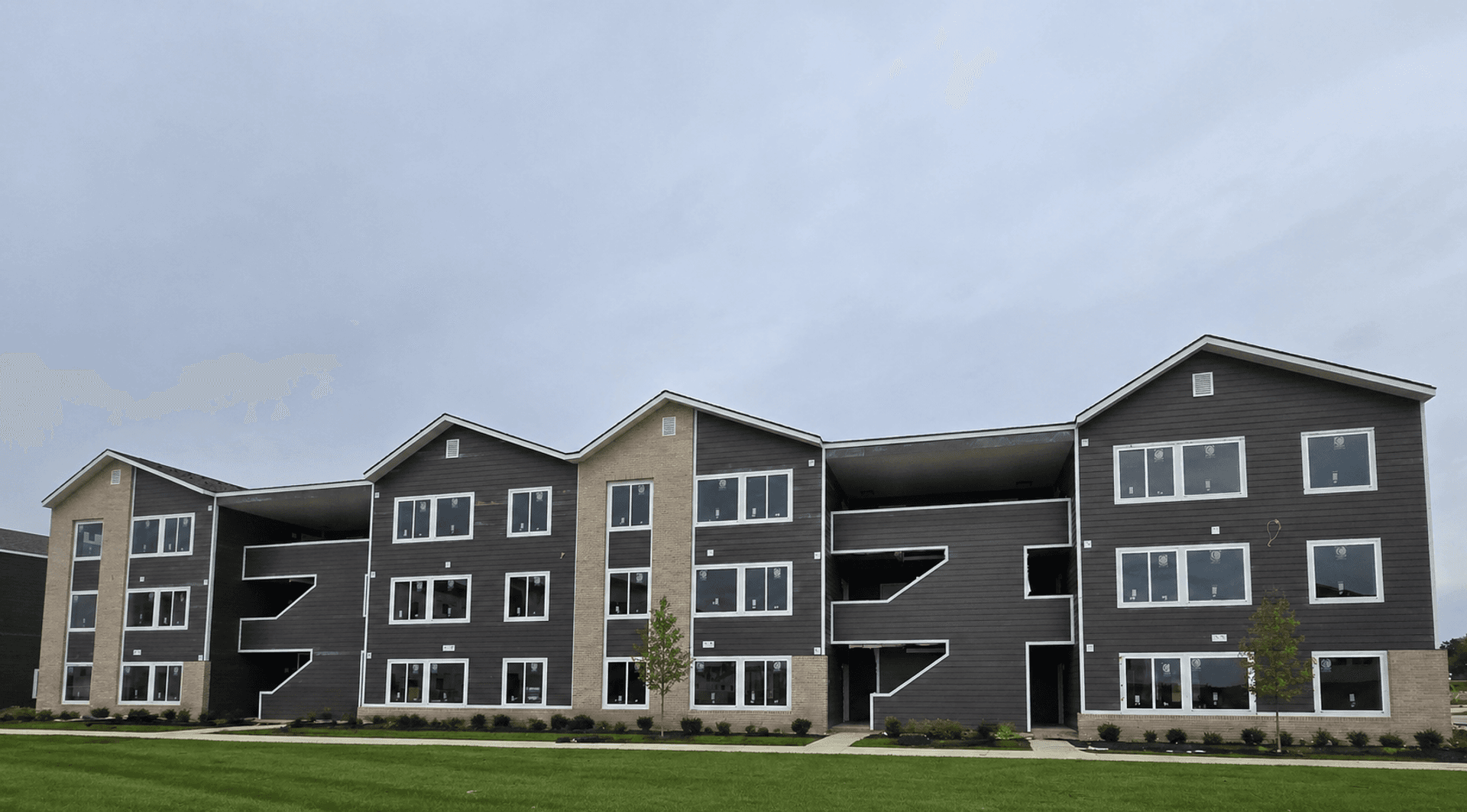 Papillion Apartment: 6950 Wren Ct
