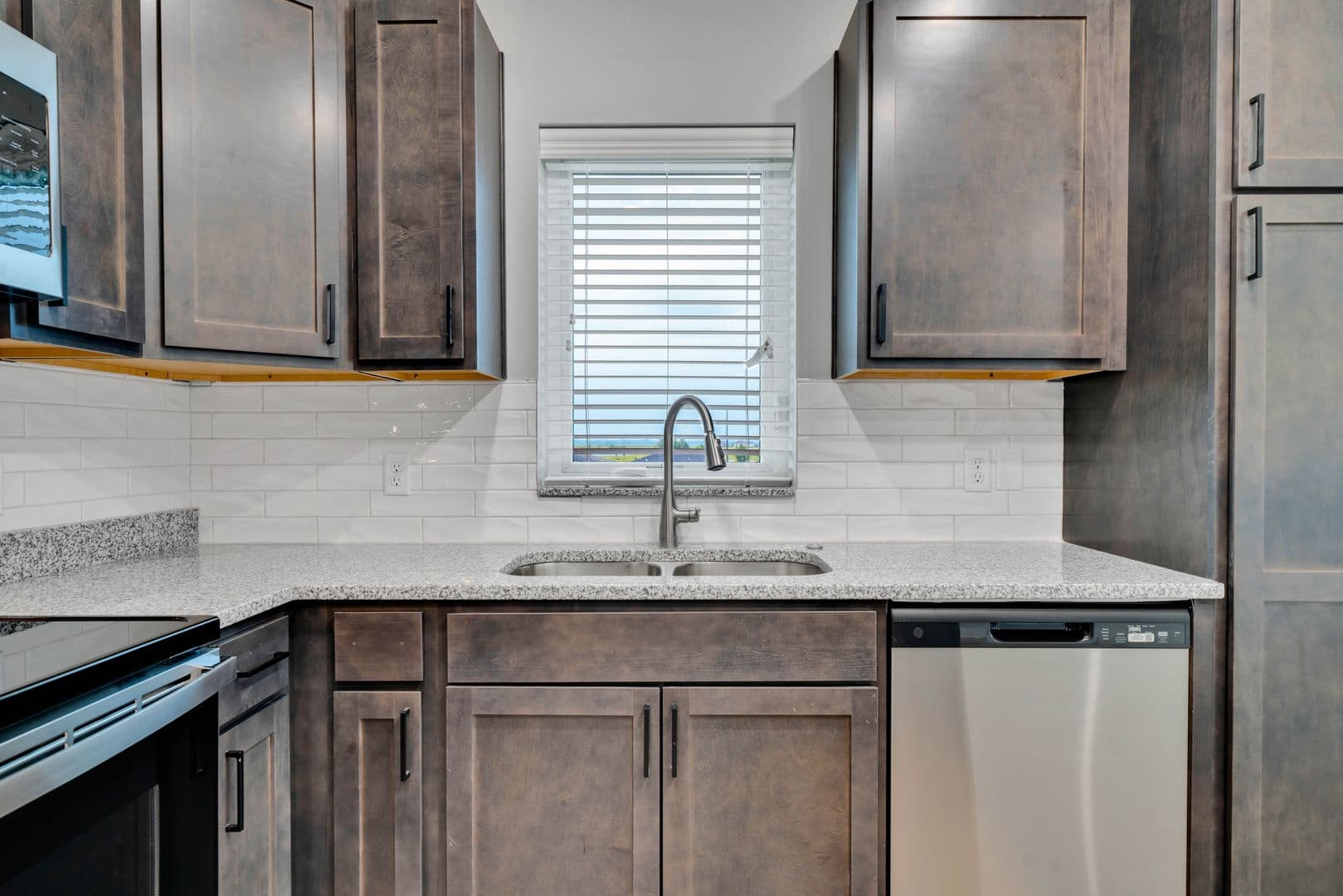 Fremont Apartment: 3680 Big Bluestem Road