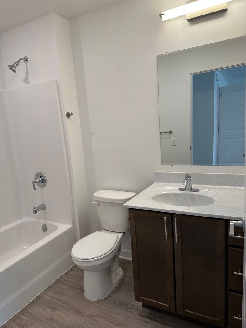 Lincoln Apartment: 400 N. 36th Street