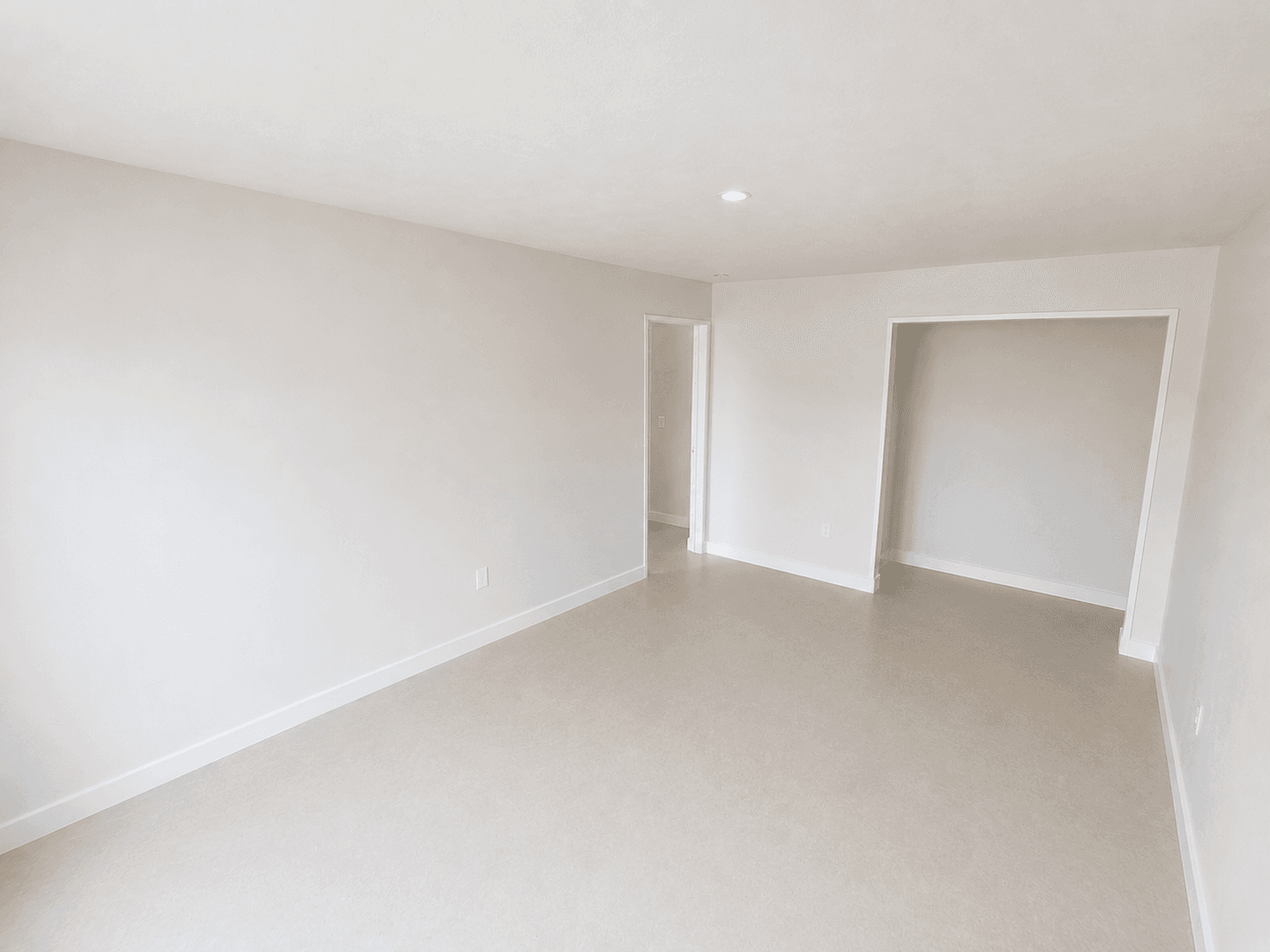 Papillion Apartment: 6950 Wren Ct