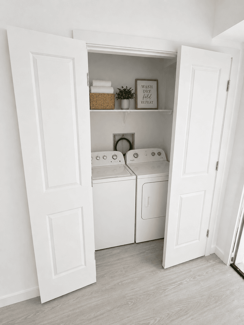 Papillion Apartment: 6950 Wren Ct