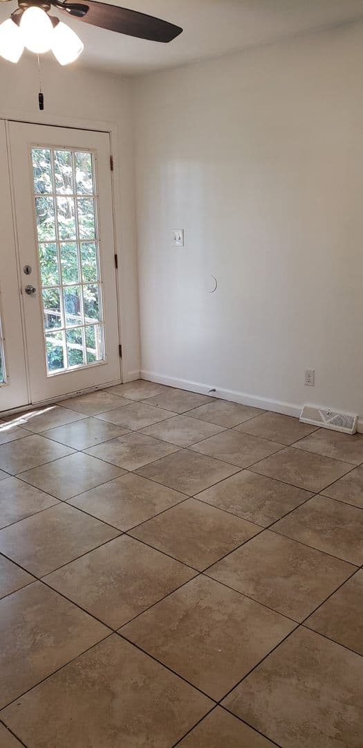 Kansas City House: 611 S 75th Street