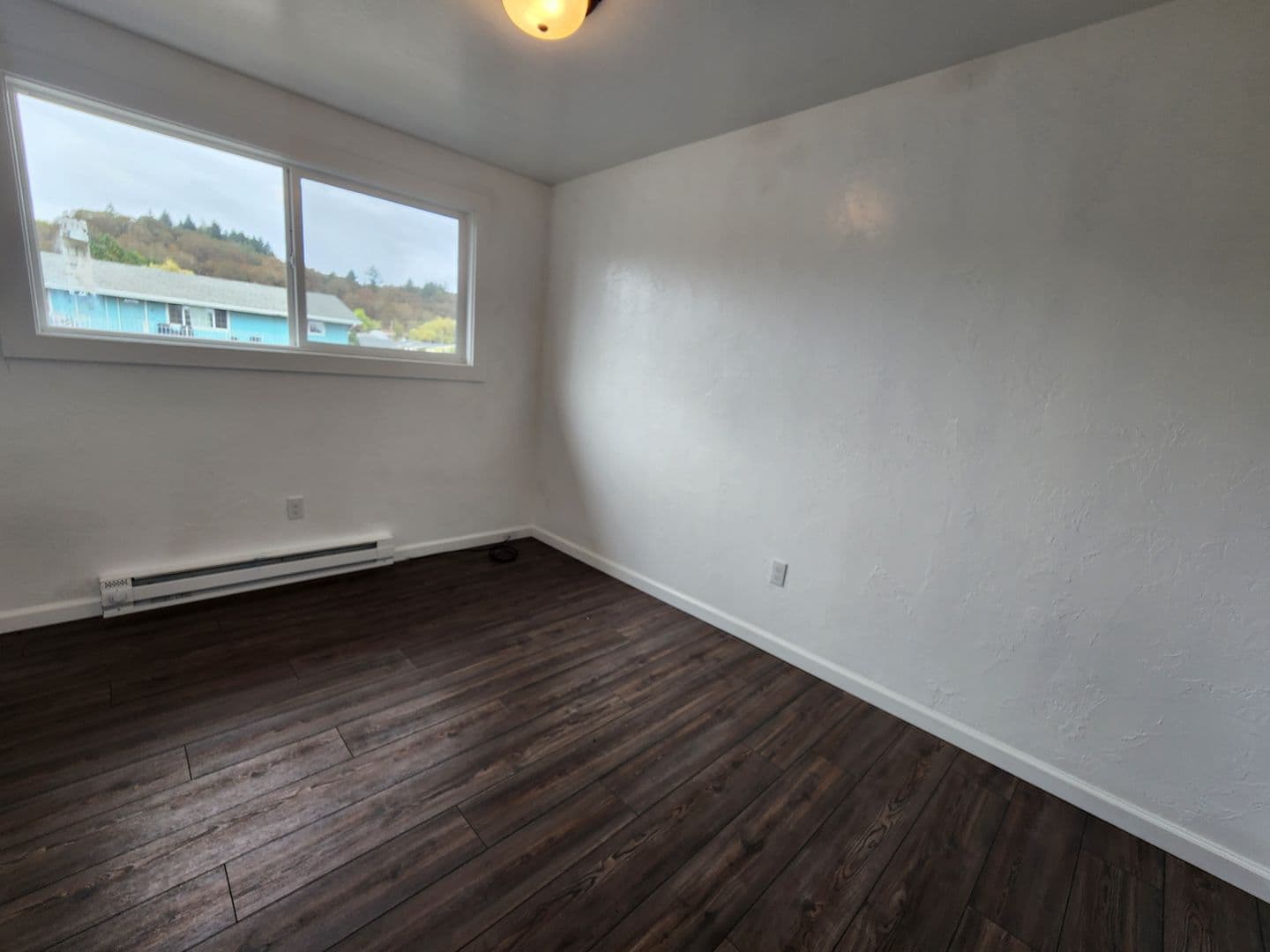 Monroe Apartment: 660 Kelly Street