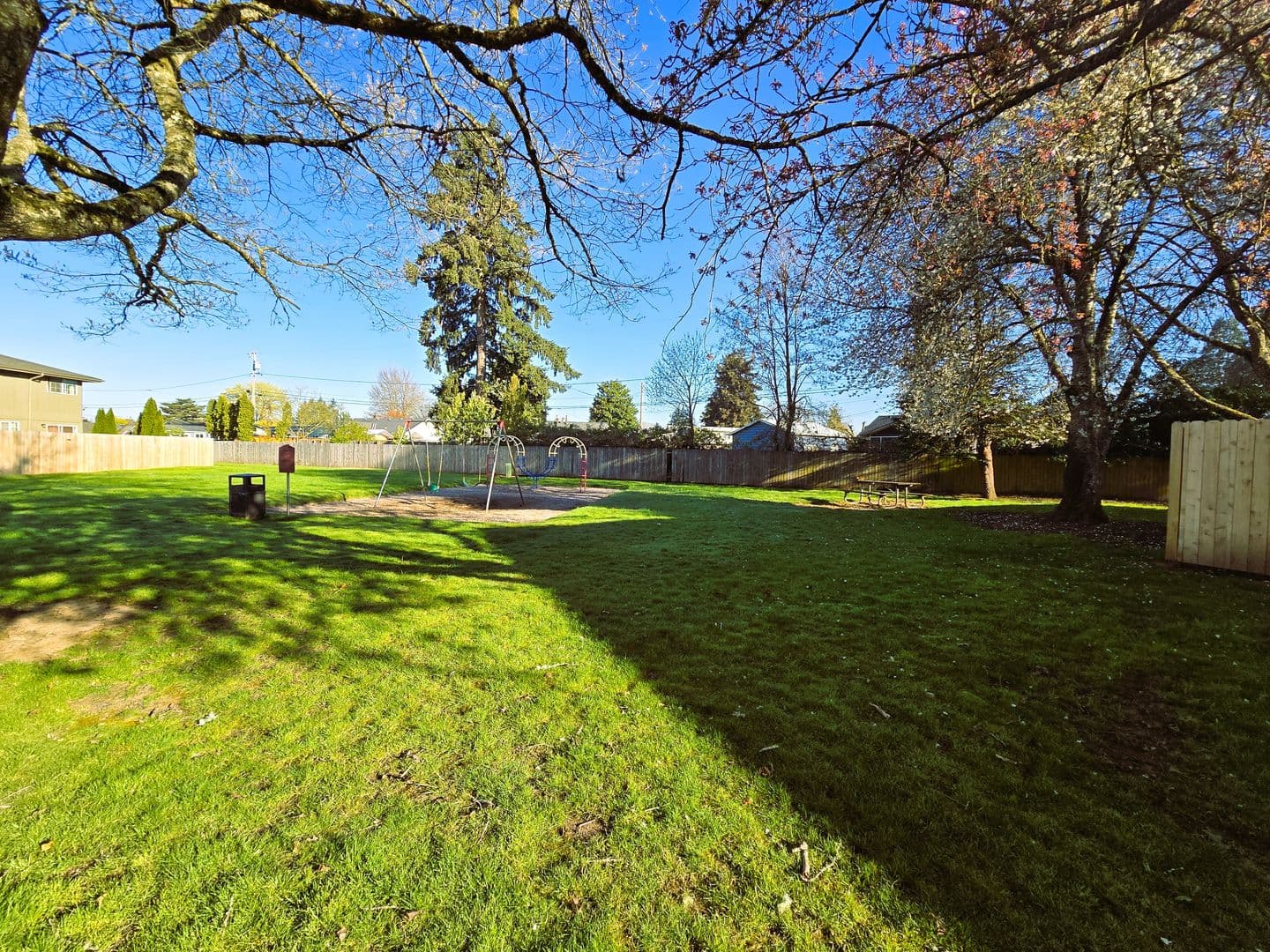Eugene Townhome: 4557 Sean Street