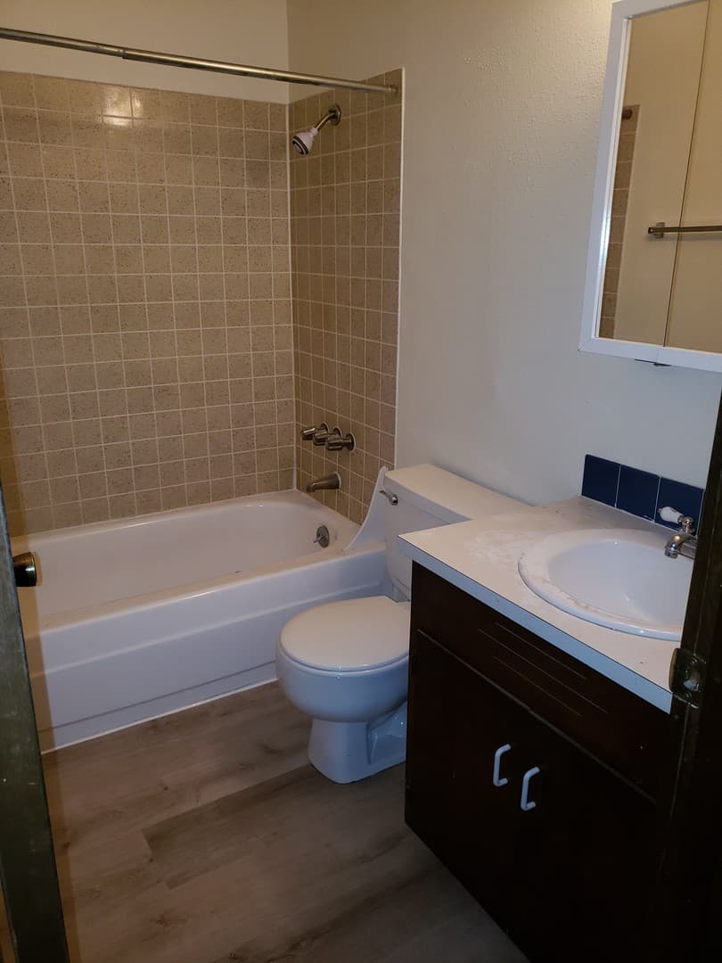 Eugene Townhome: 4563 Sean Street