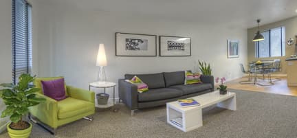Eugene Apartment: 785 River Road