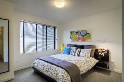 Eugene Apartment: 785 River Road