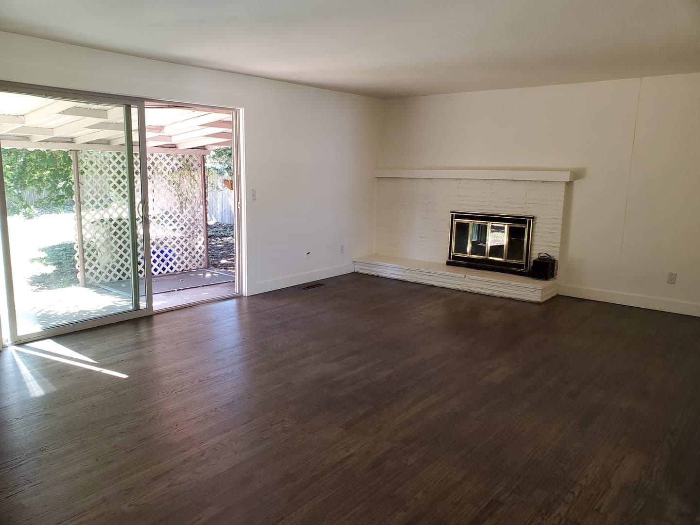 Eugene House: 1800 Linwood Street