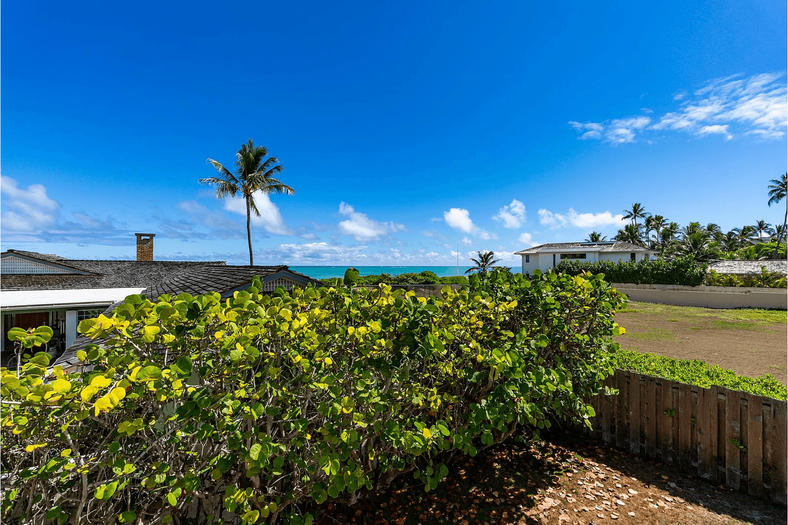 Kailua House: 100 C North Kalaheo Ave