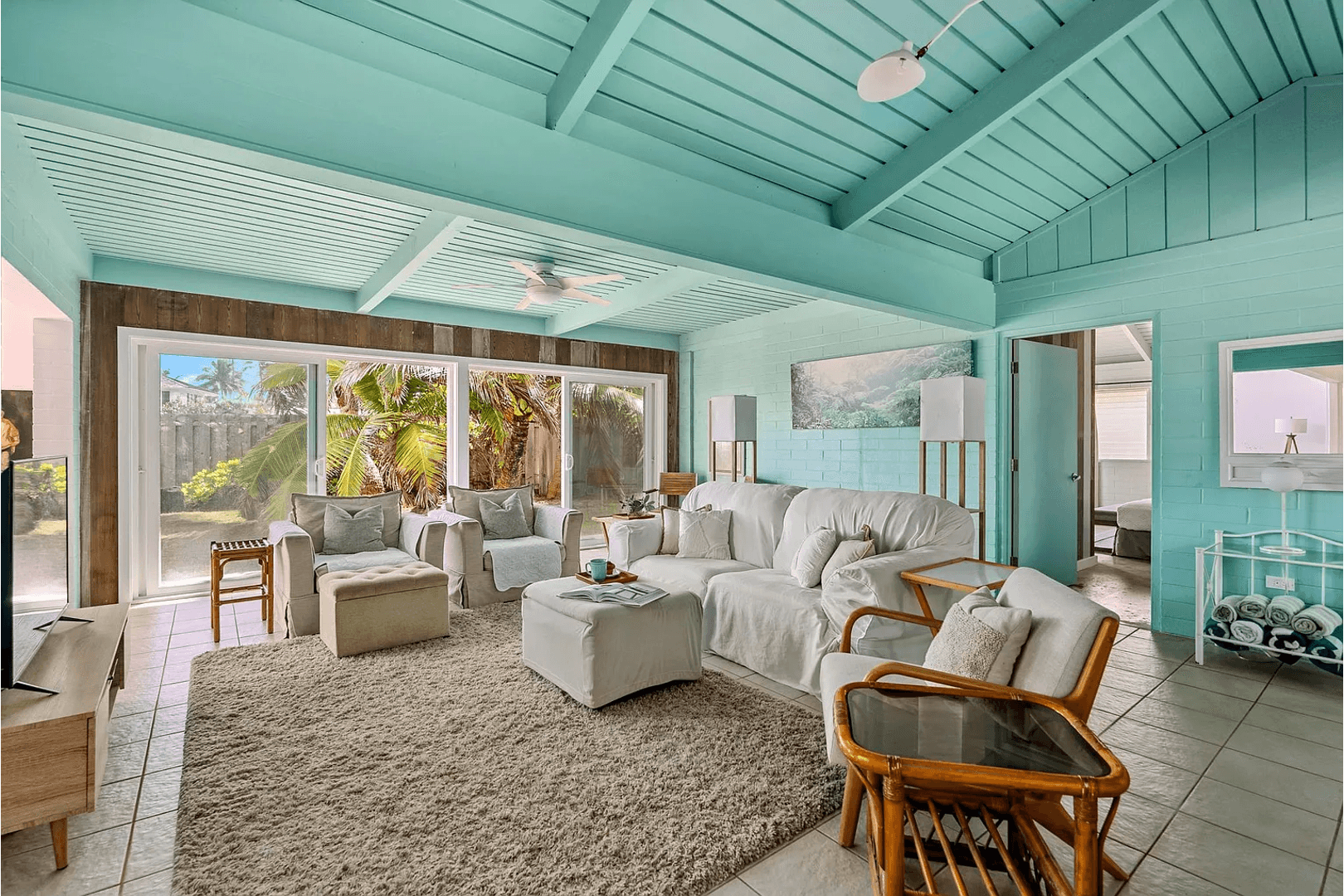 Kailua House: 100 C North Kalaheo Ave