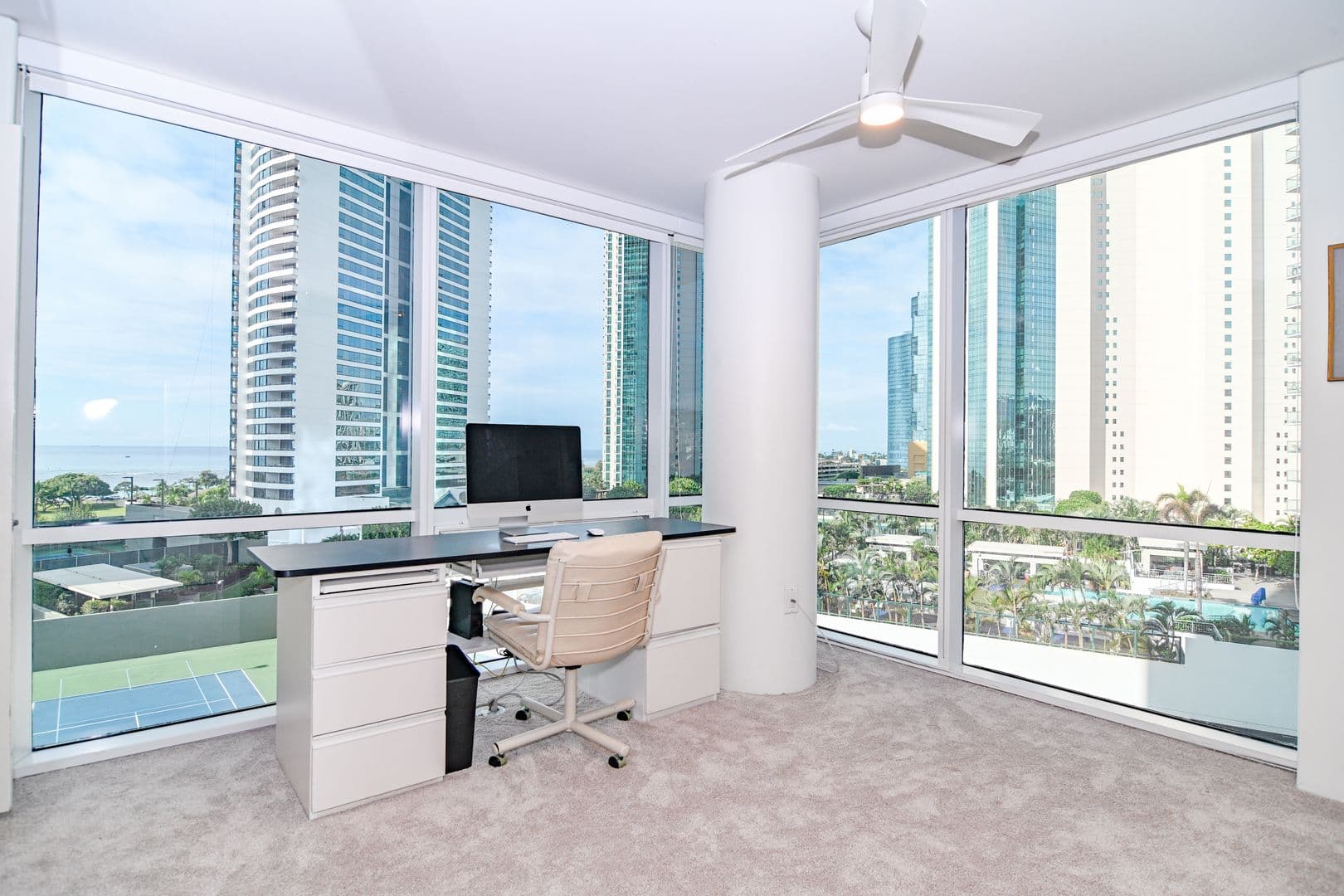 Honolulu Condo: 88 Piikoi Street #1009