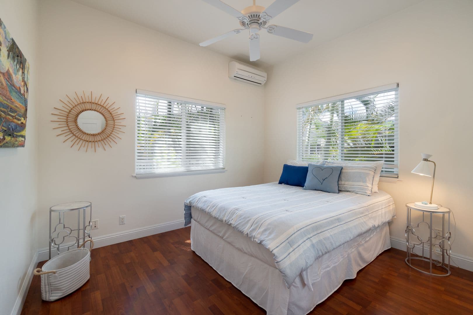 Kailua House: 1087 Keolu Drive