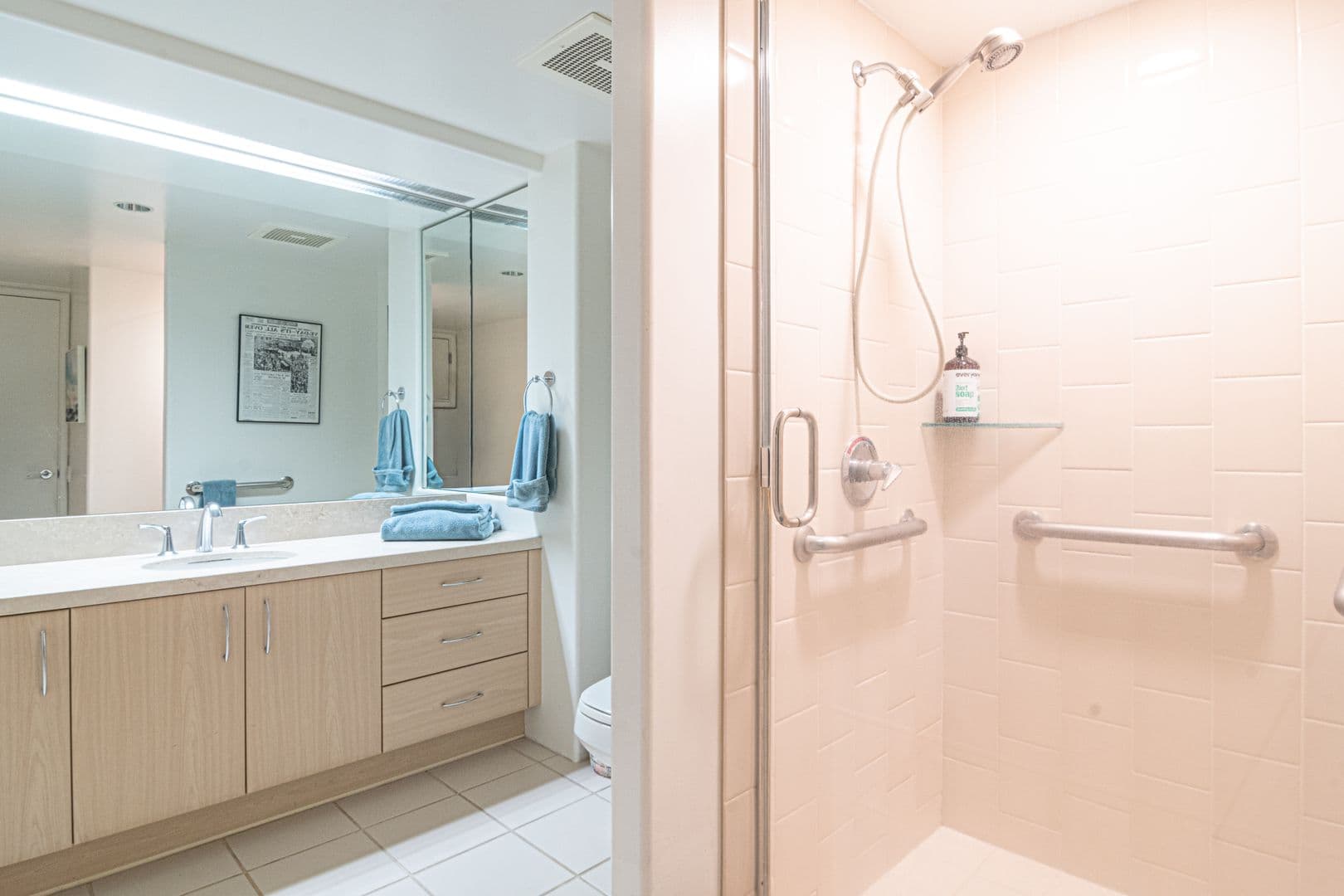 Honolulu Condo: 88 Piikoi Street #1009