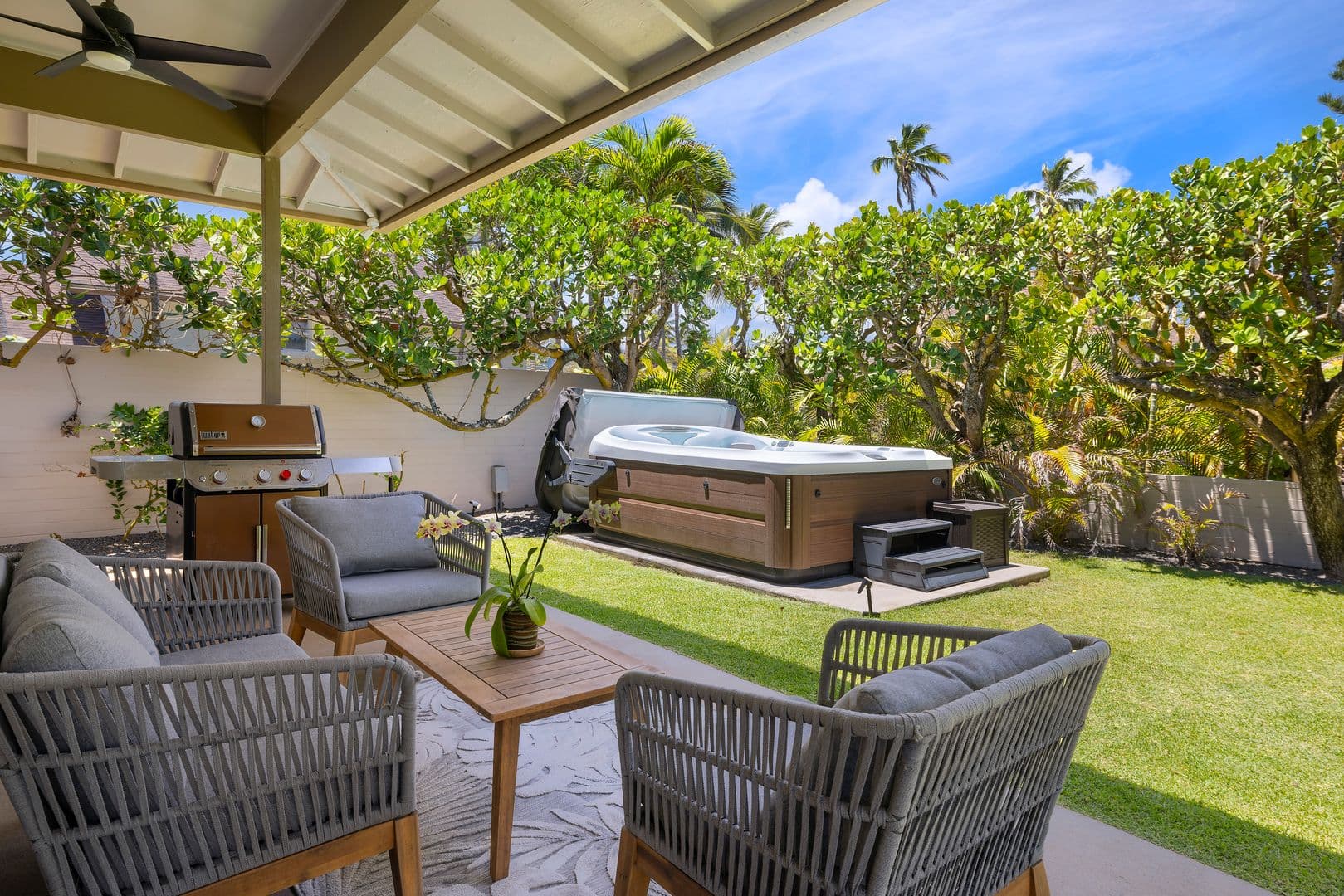 Kailua House: 11 Pueohala Pl