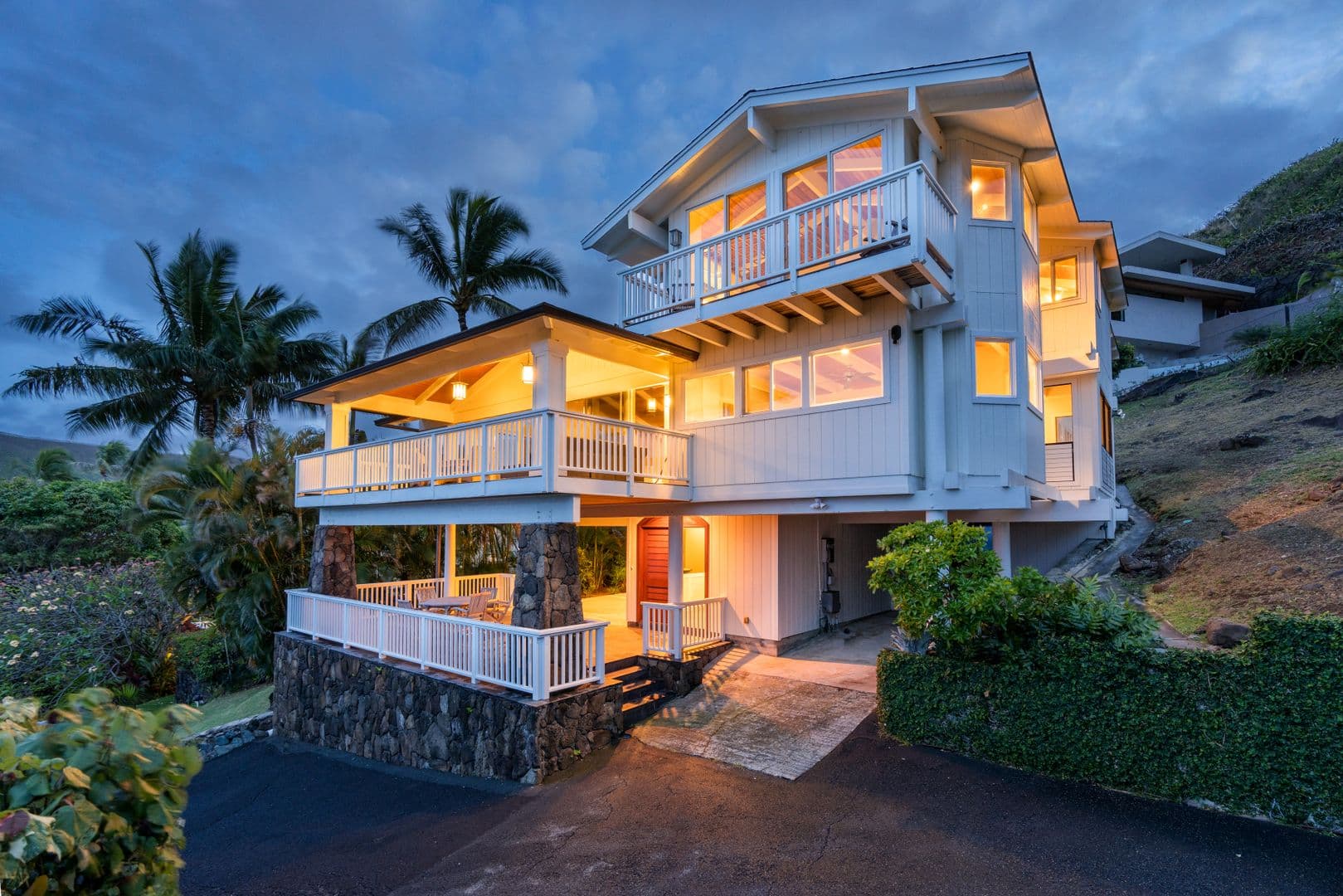 Kailua House: 1365 Kehaulani Dr