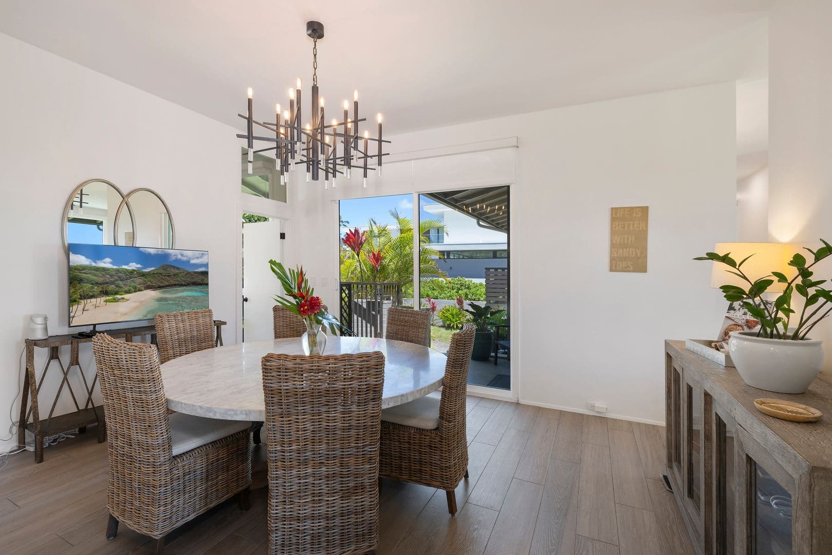 Kailua House: 11 Pueohala Pl
