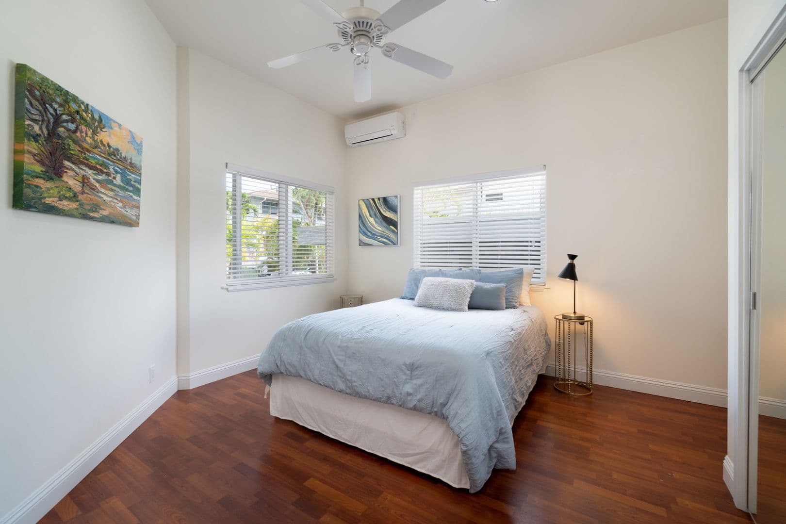 Kailua House: 1087 Keolu Drive