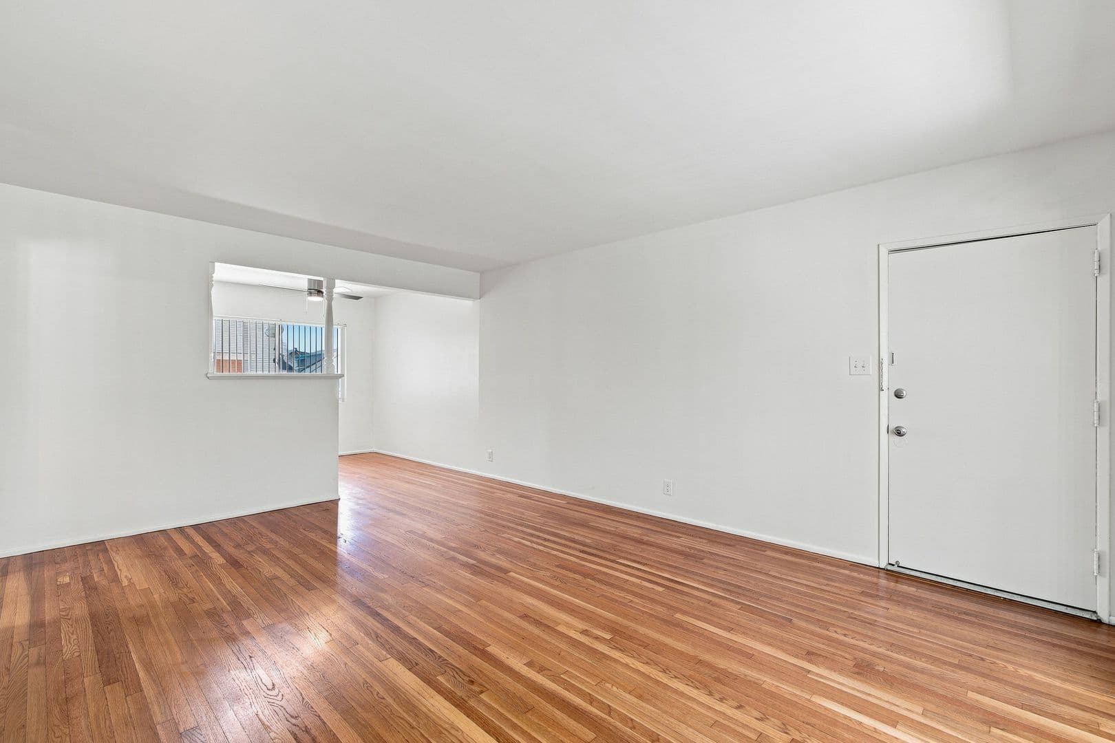 Alhambra Apartment: 312 N Atlantic Blvd