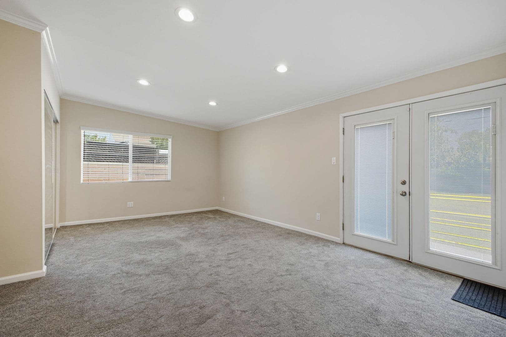 Burbank House: 1630 North Ontario Street