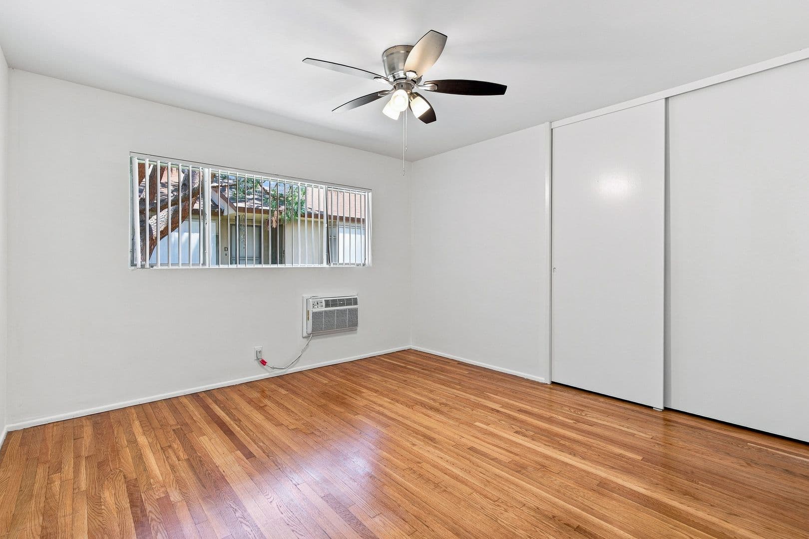 Alhambra Apartment: 312 N Atlantic Blvd
