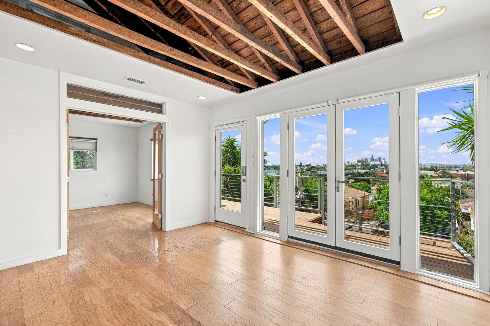 Los Angeles House: 1904 Boca Ave