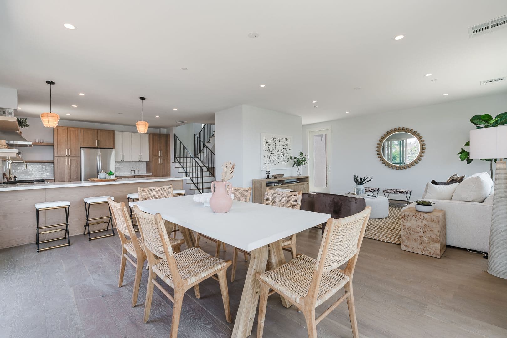 Los Angeles House: 3870 West Point Drive