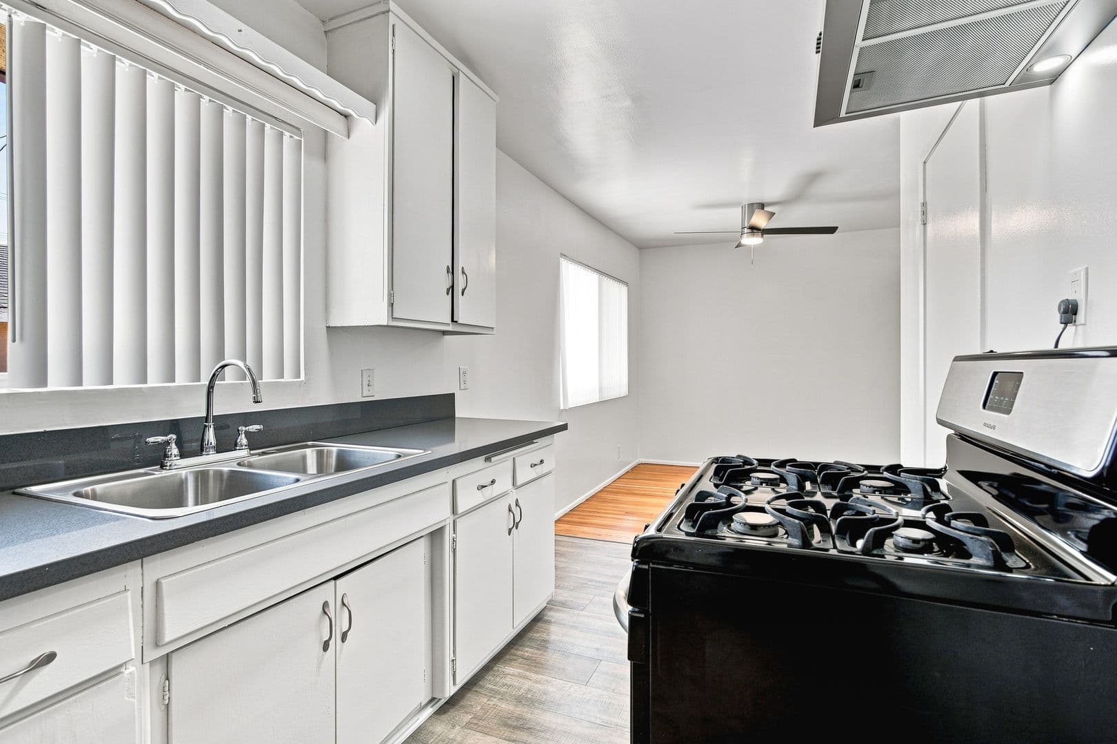 Alhambra Apartment: 312 N Atlantic Blvd