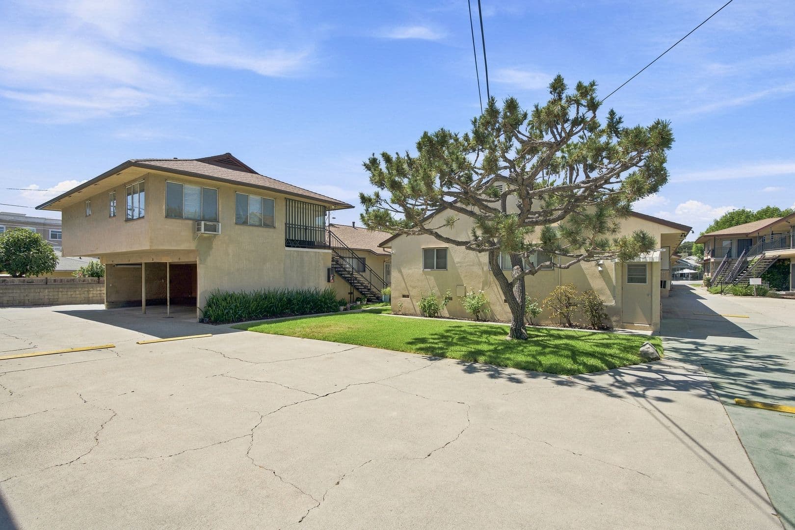 Alhambra Apartment: 312 N Atlantic Blvd