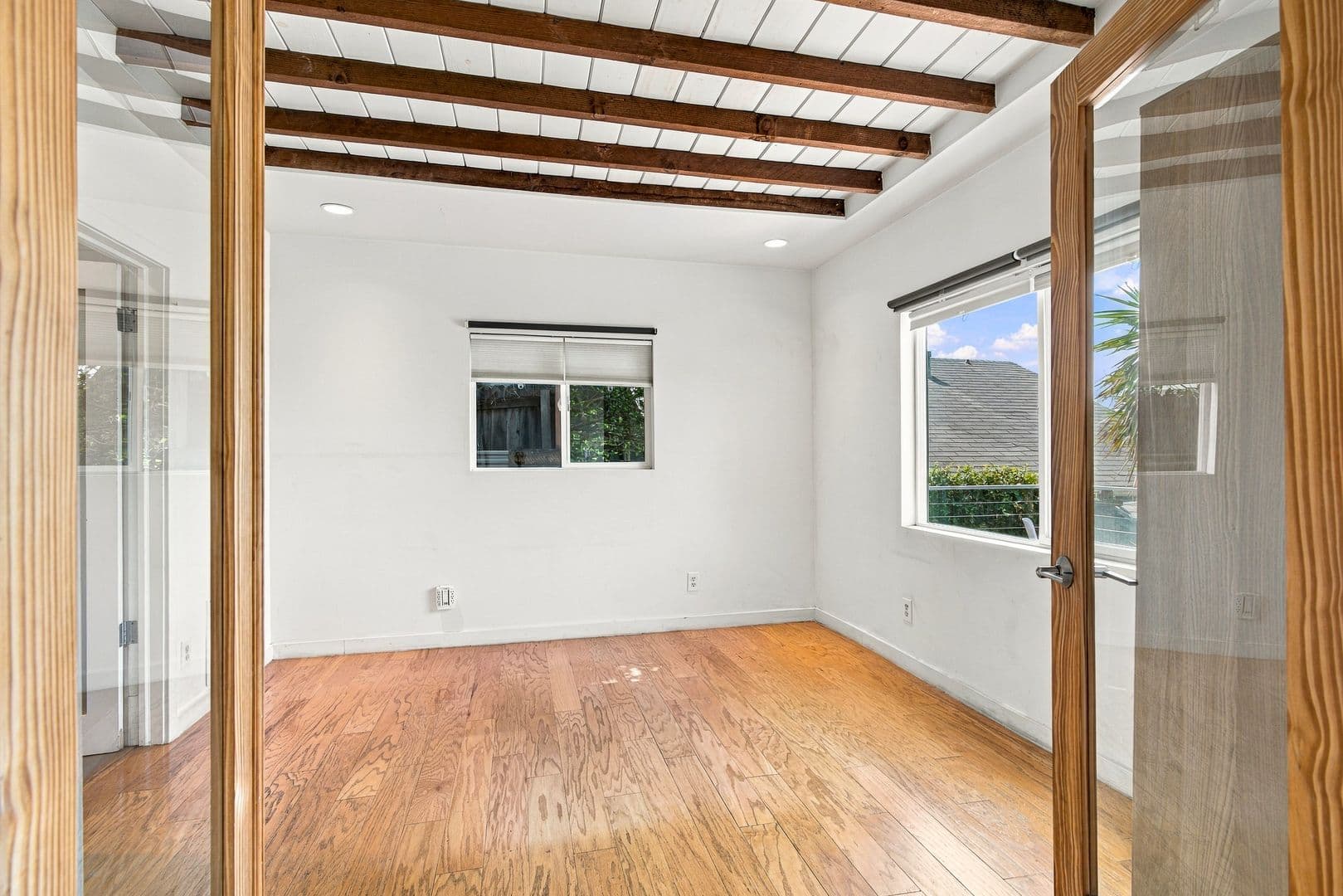 Los Angeles House: 1904 Boca Ave
