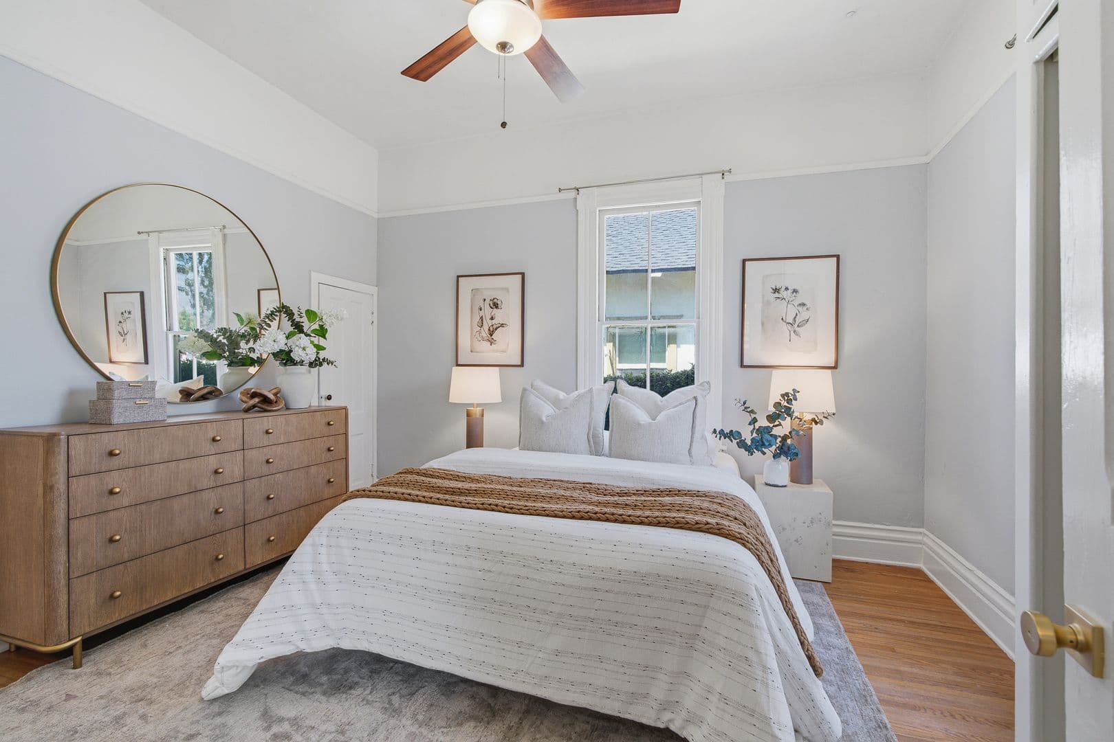 Monrovia Apartment: 703 Primrose Ave