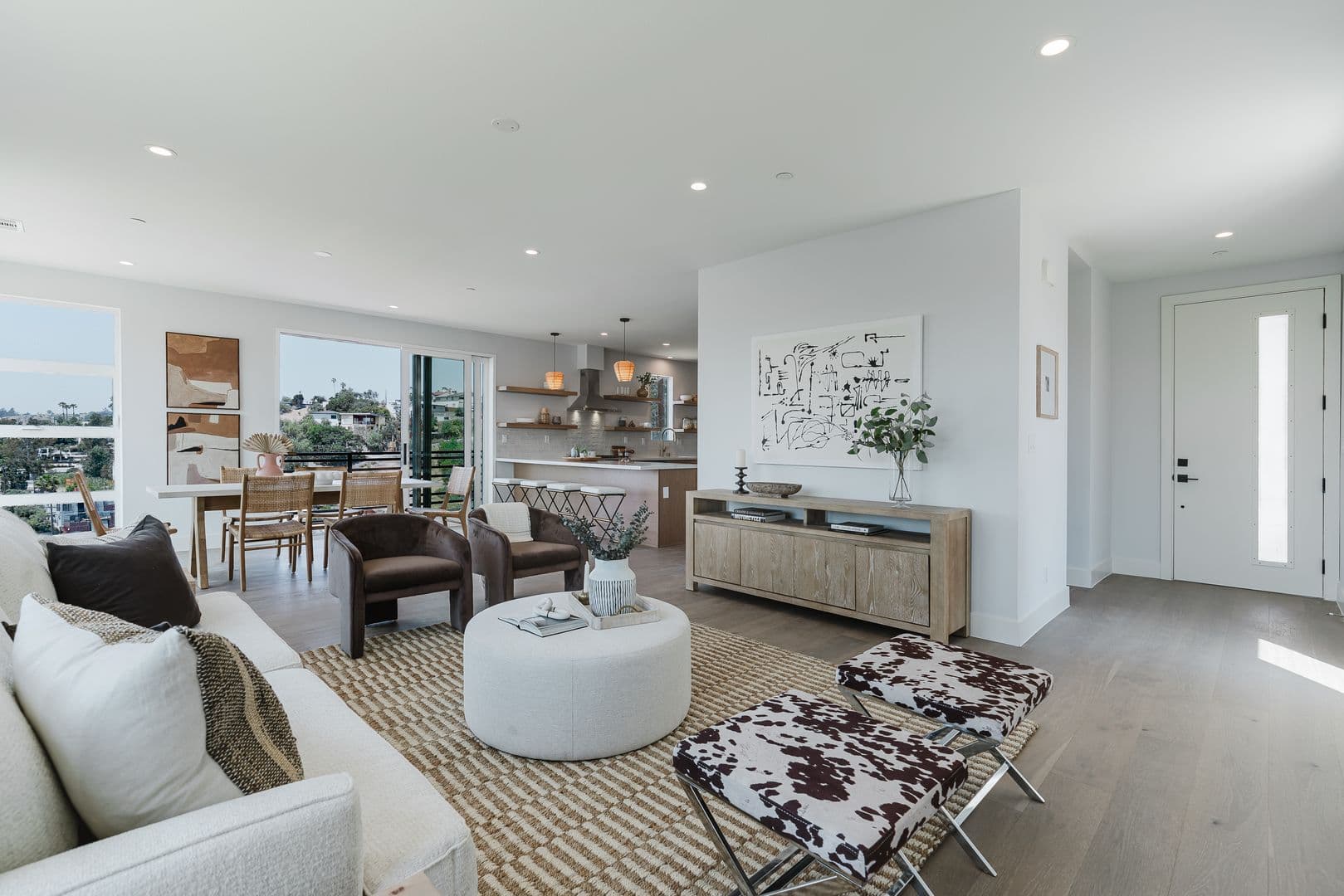 Los Angeles House: 3870 West Point Drive