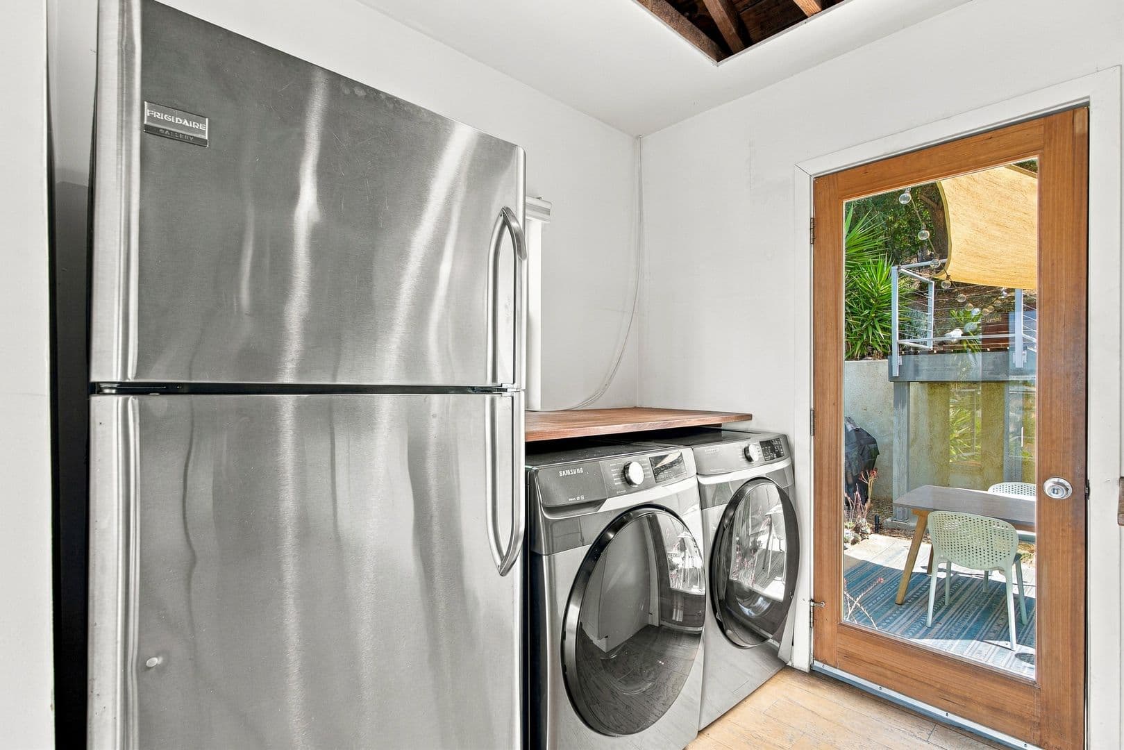 Los Angeles House: 1904 Boca Ave