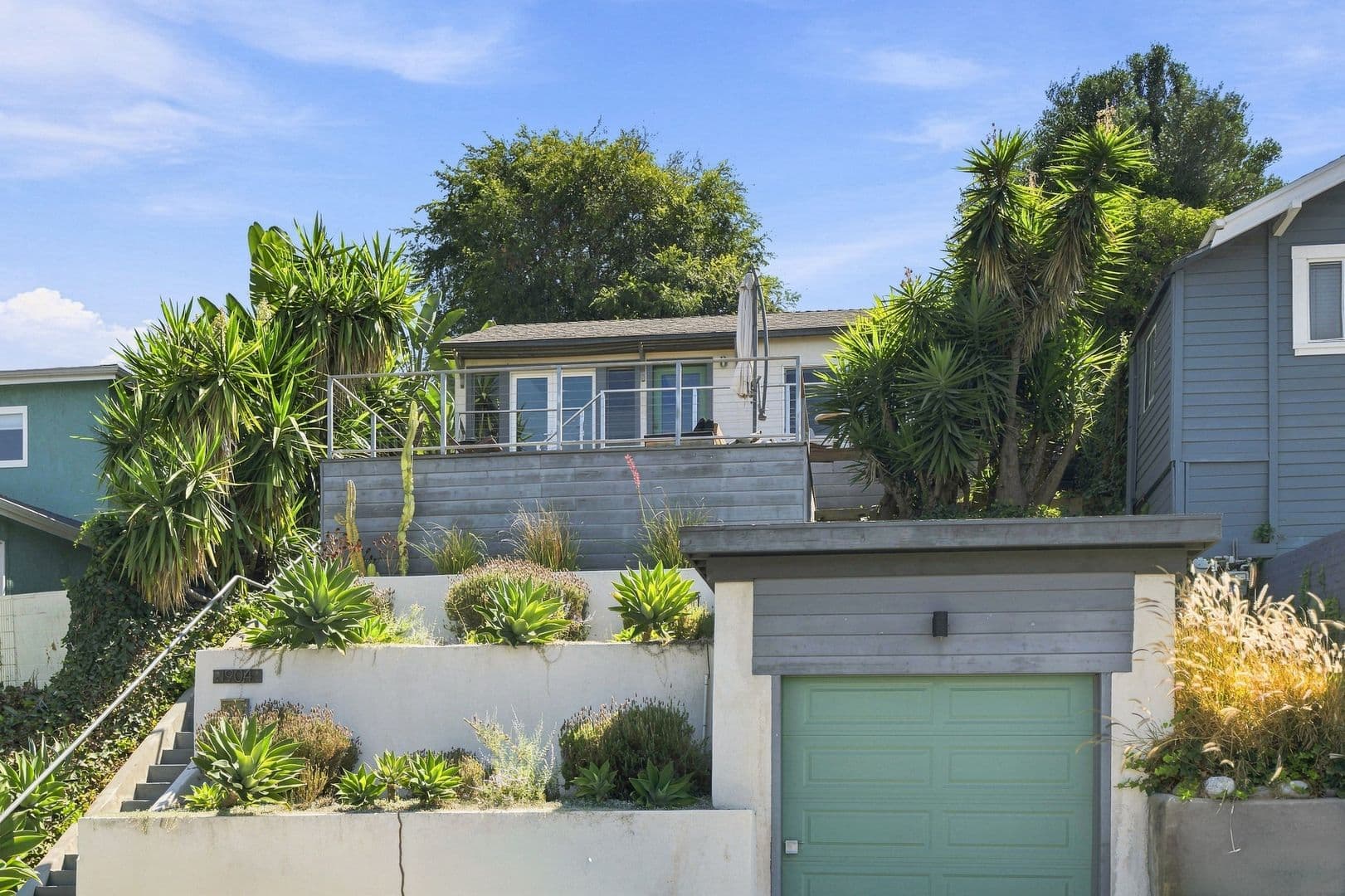 Los Angeles House: 1904 Boca Ave