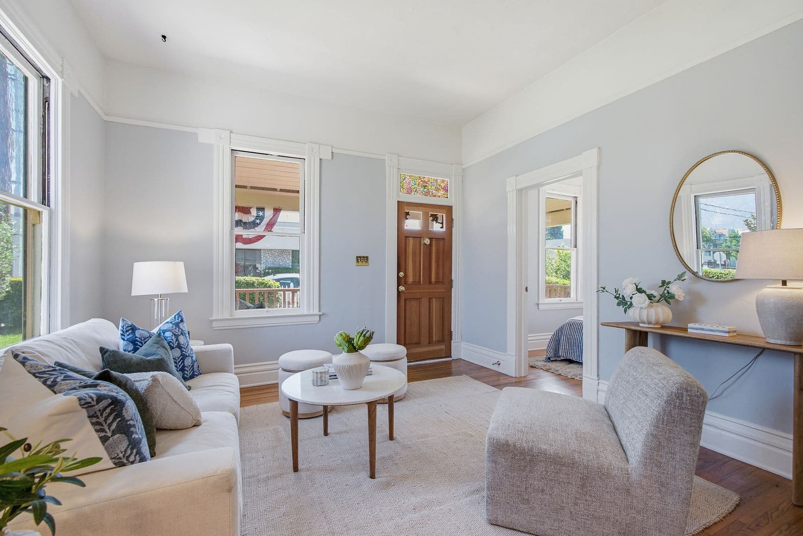 Monrovia Apartment: 703 Primrose Ave