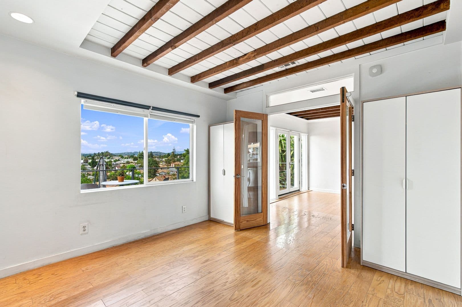 Los Angeles House: 1904 Boca Ave