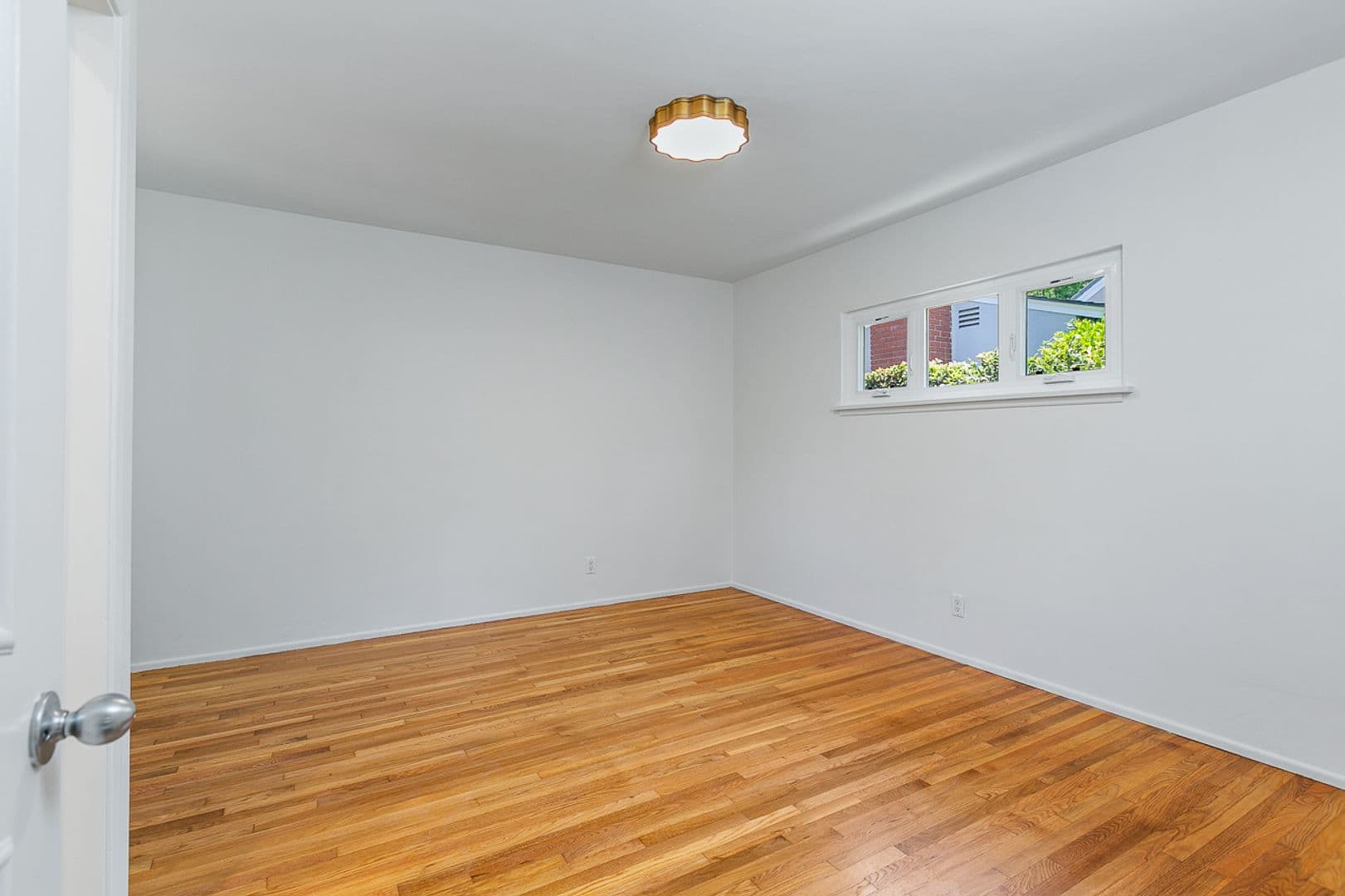 Pasadena House: 1325 Lomay Pl
