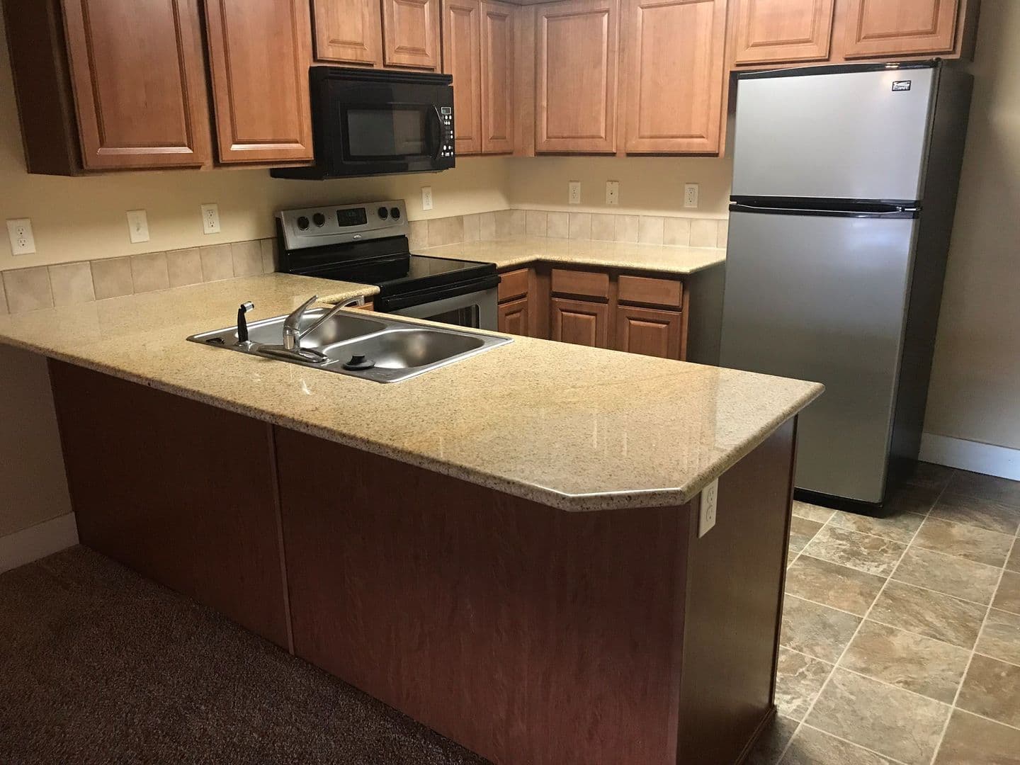 Boise Apartment: 9851 W. Rosecroft Ct