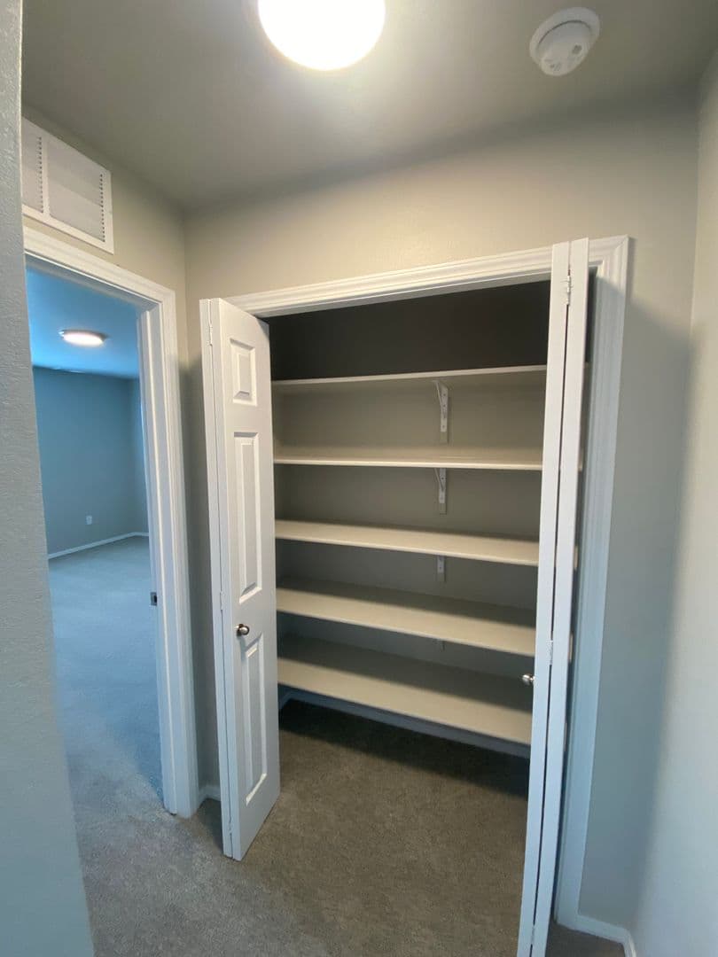 Caldwell House: 5214 Clearfield Ct