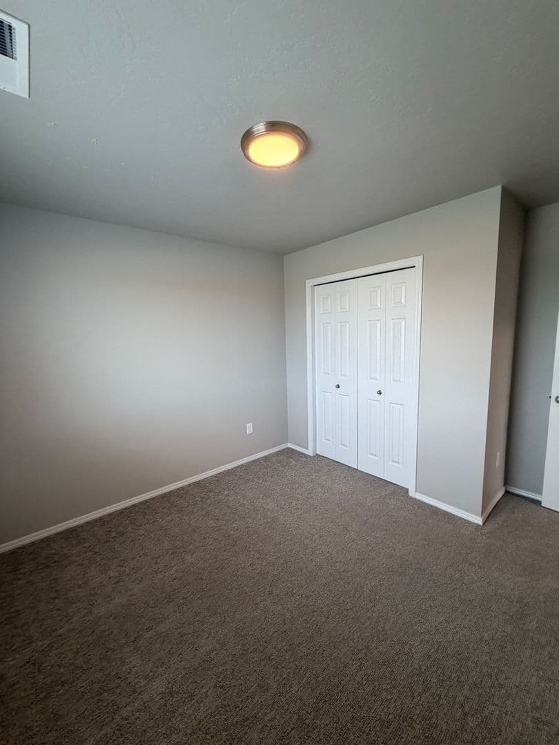 Caldwell House: 5214 Clearfield Ct