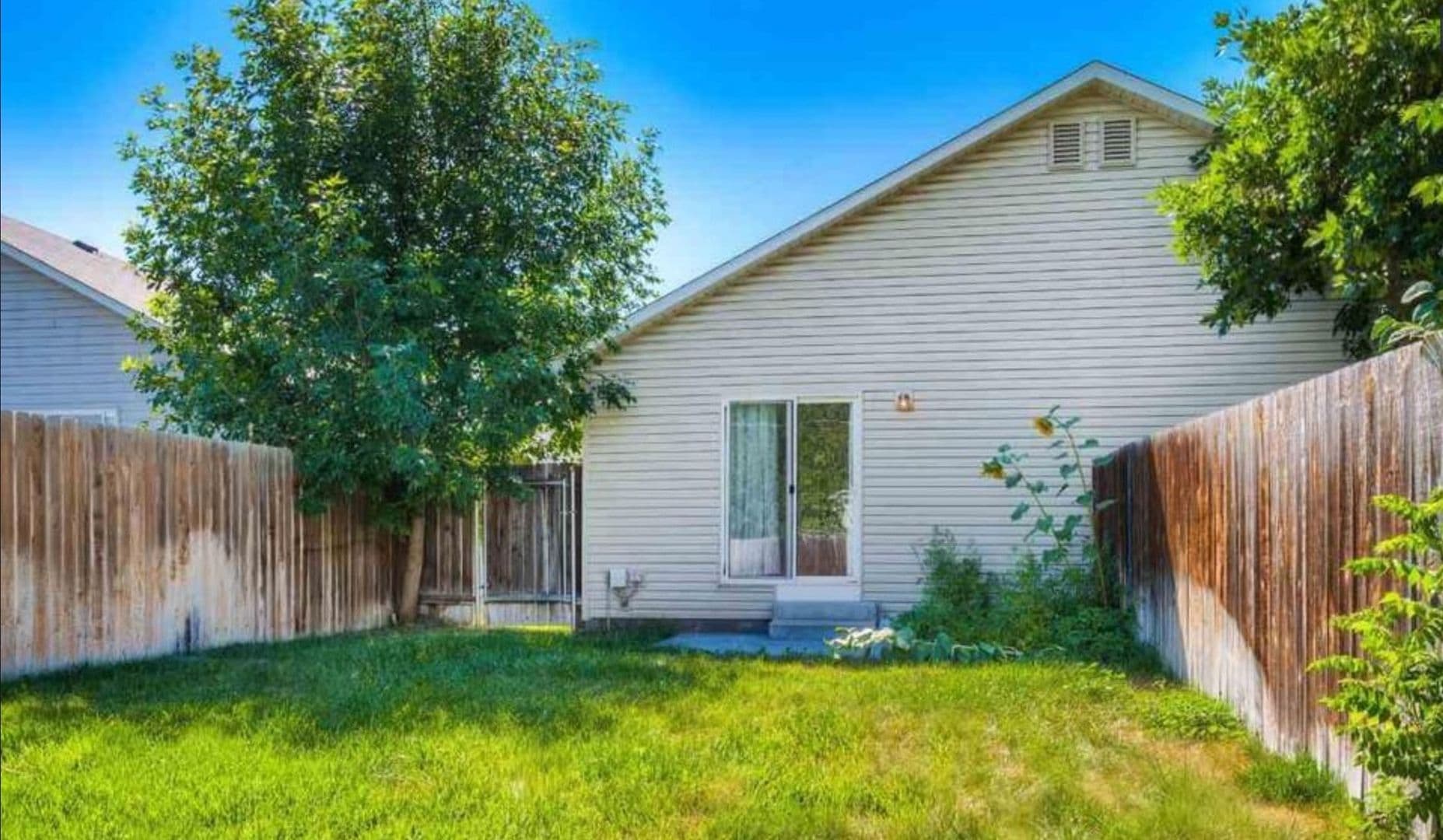 Nampa Apartment: 1307/1309 Holly St