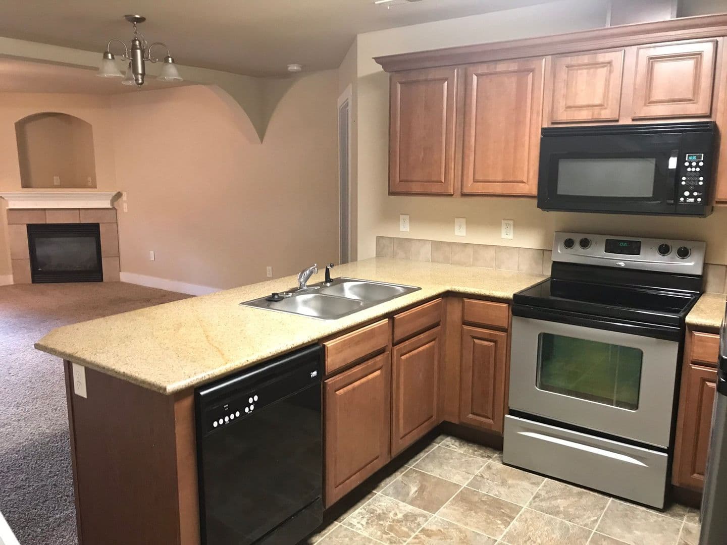 Boise Apartment: 9851 W. Rosecroft Ct