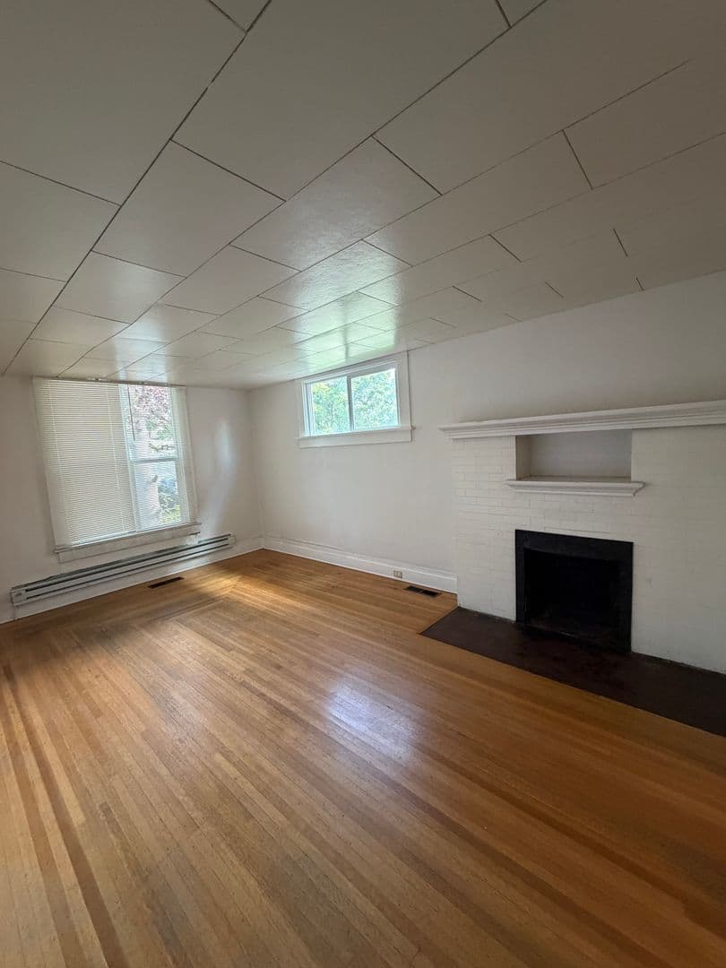Boise Apartment: 1207 Washington